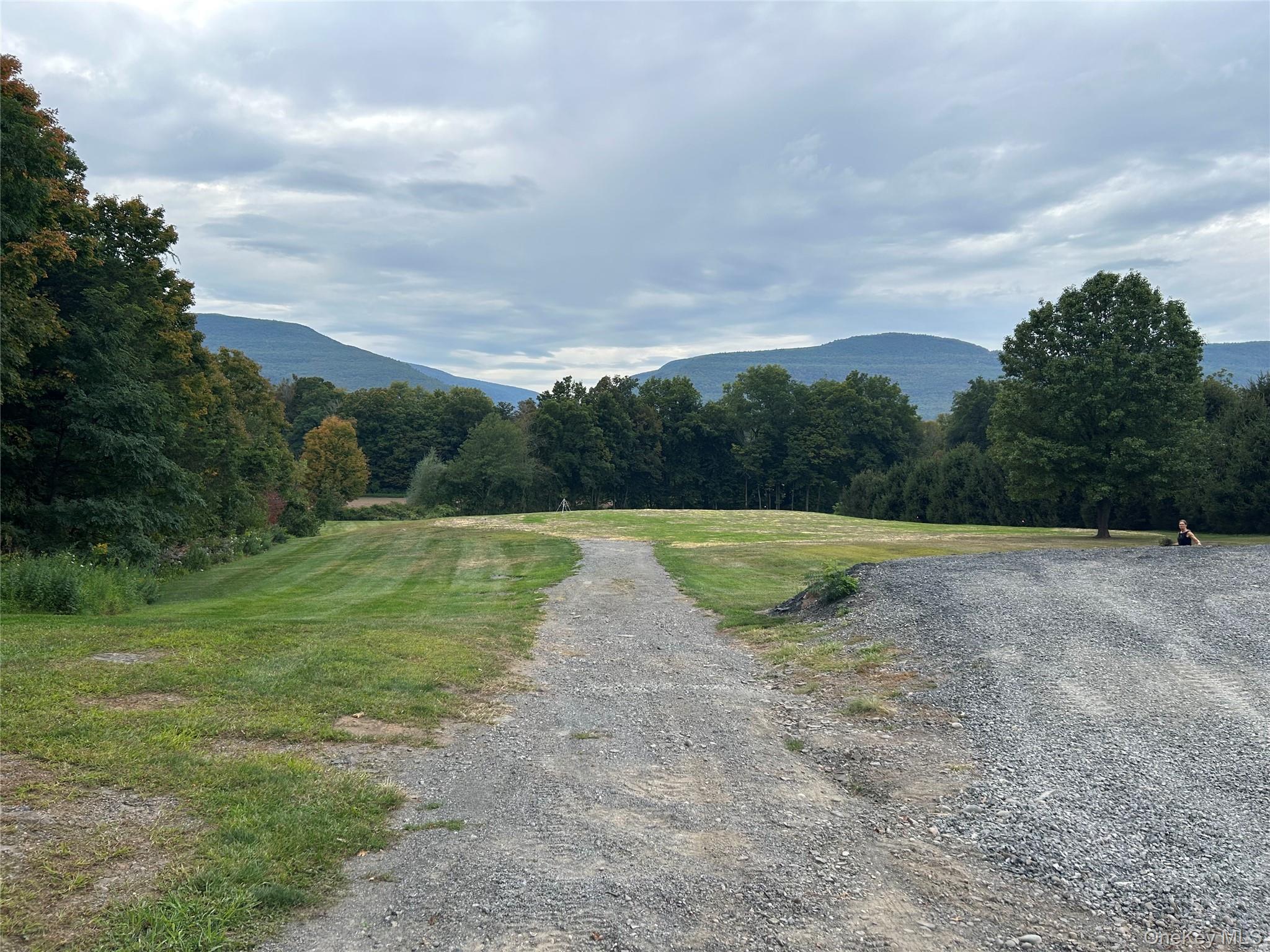 4155 Route 32, Saugerties, NY 12477