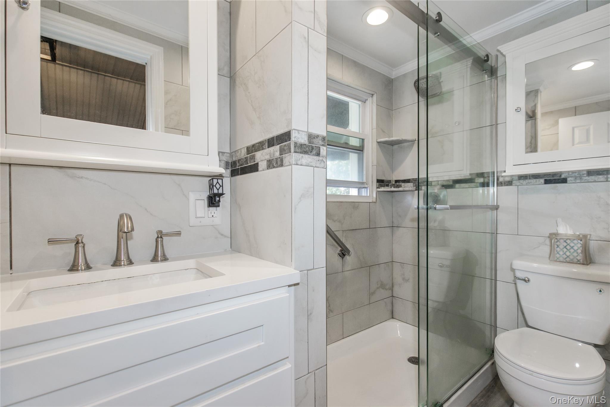 548 E State Street, Long Beach, NY 11561