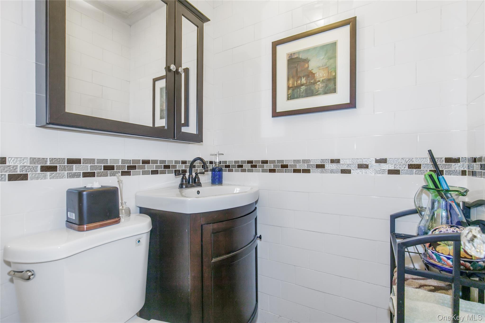 548 E State Street, Long Beach, NY 11561