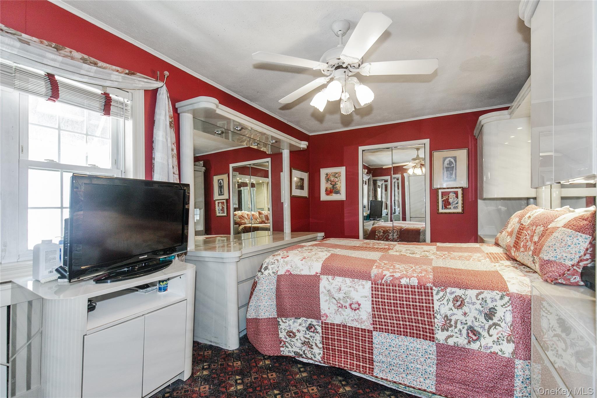 548 E State Street, Long Beach, NY 11561