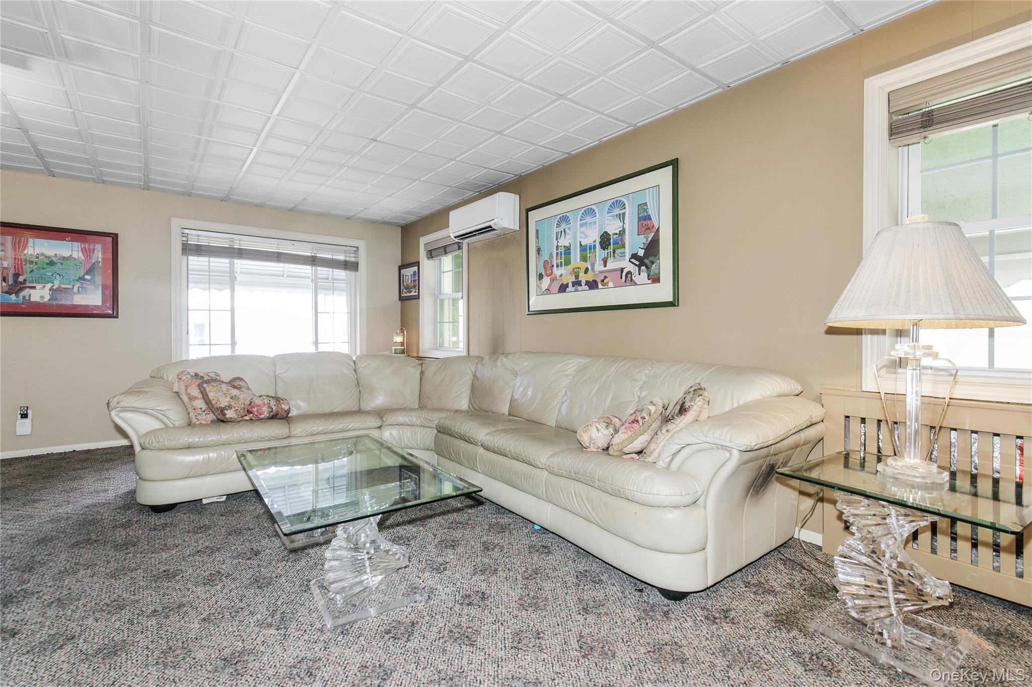 548 E State Street, Long Beach, NY 11561