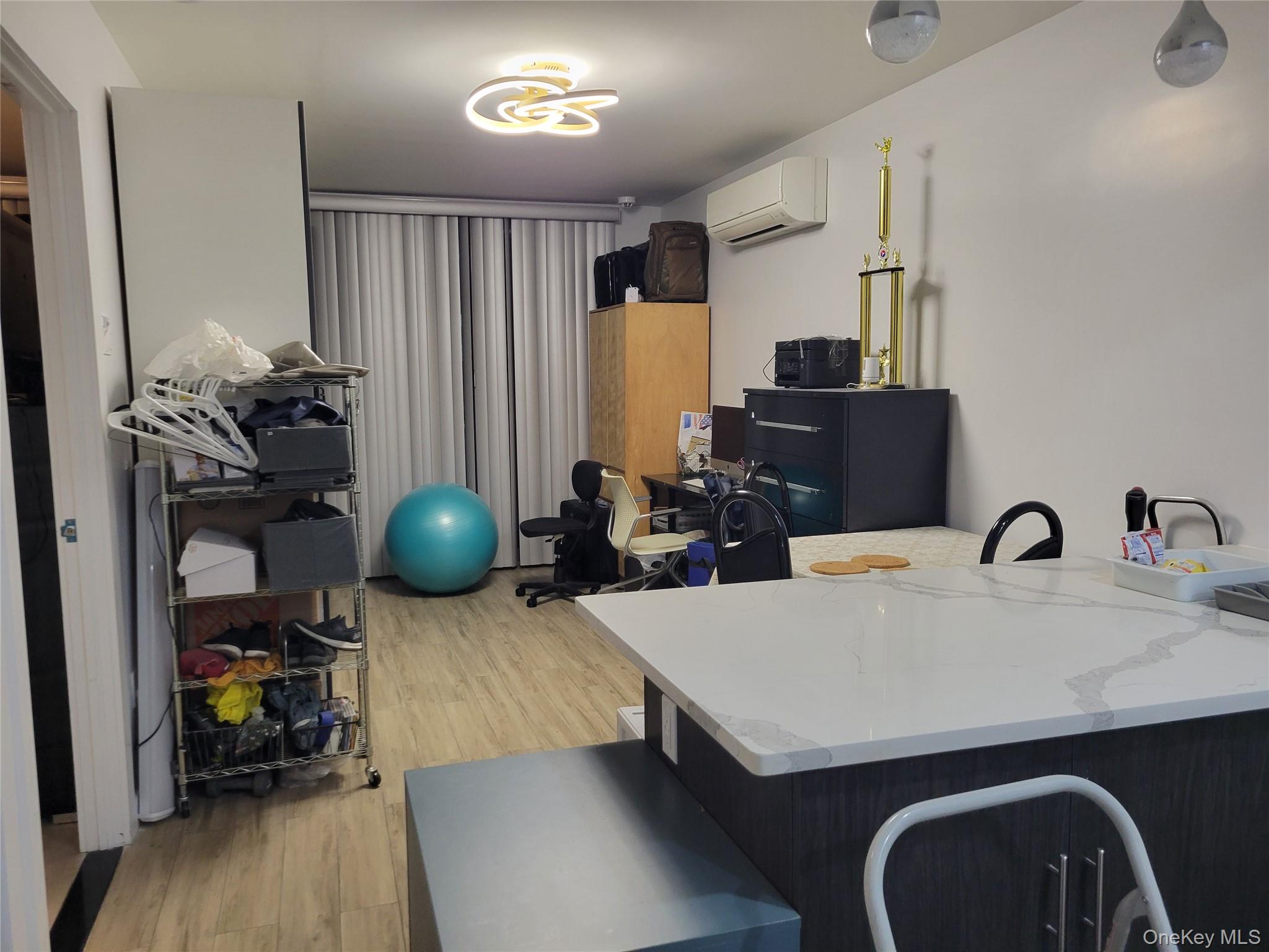 70-65 Queens Blvd # 3L, Woodside, NY 11377