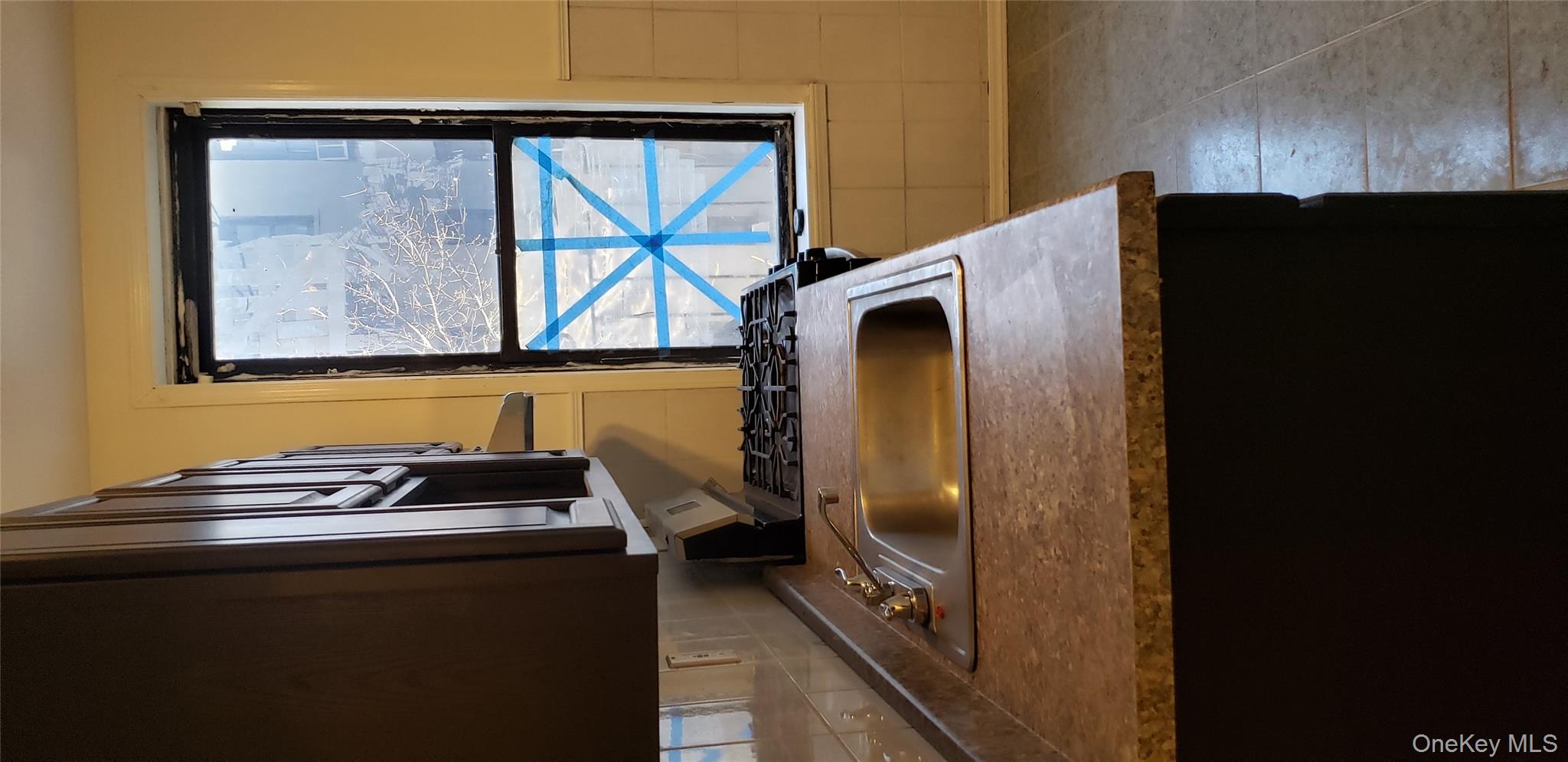 6819 3rd Avenue, Brooklyn, NY 11220