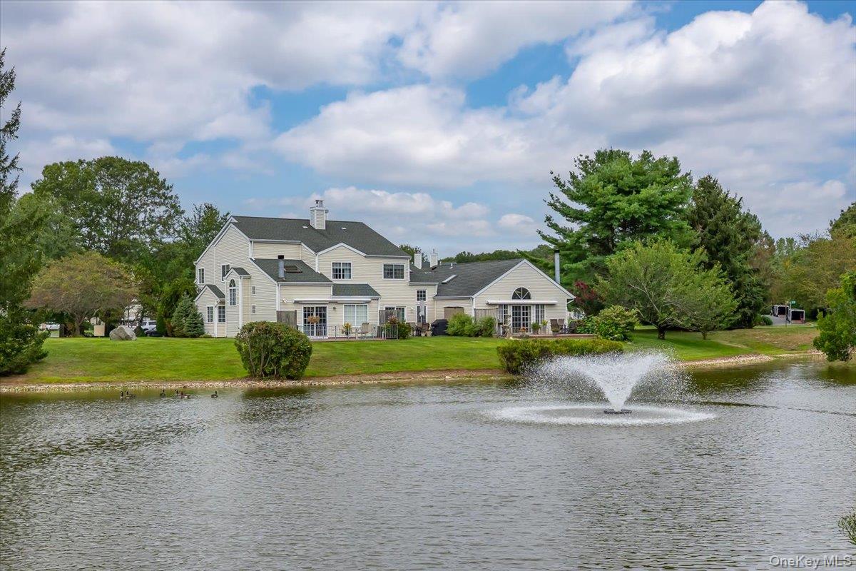 193 Gothic Circle, Manorville, NY 11949