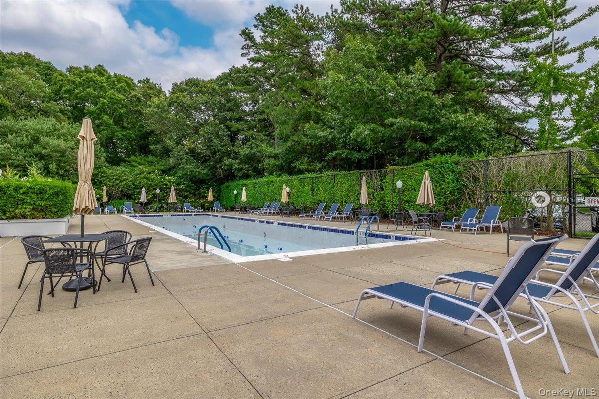 193 Gothic Circle, Manorville, NY 11949