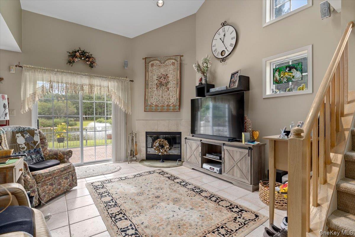 193 Gothic Circle, Manorville, NY 11949