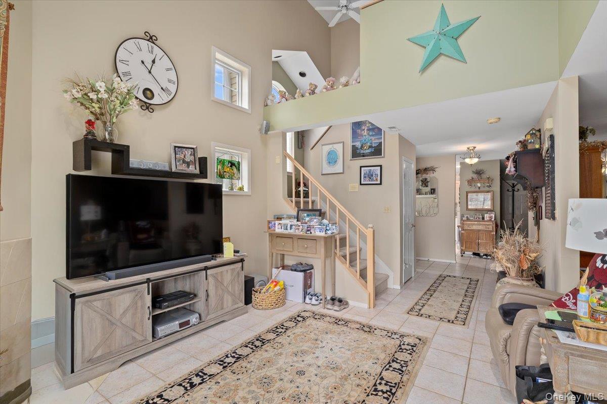 193 Gothic Circle, Manorville, NY 11949