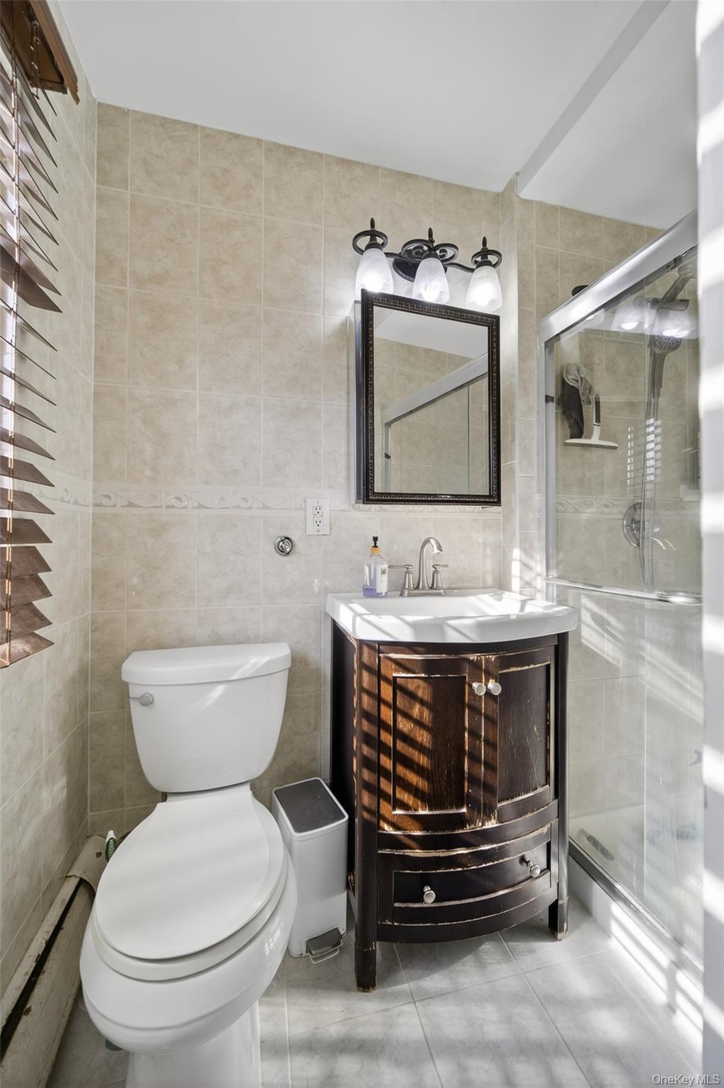 4 Secora # E2, Monsey, NY 10952