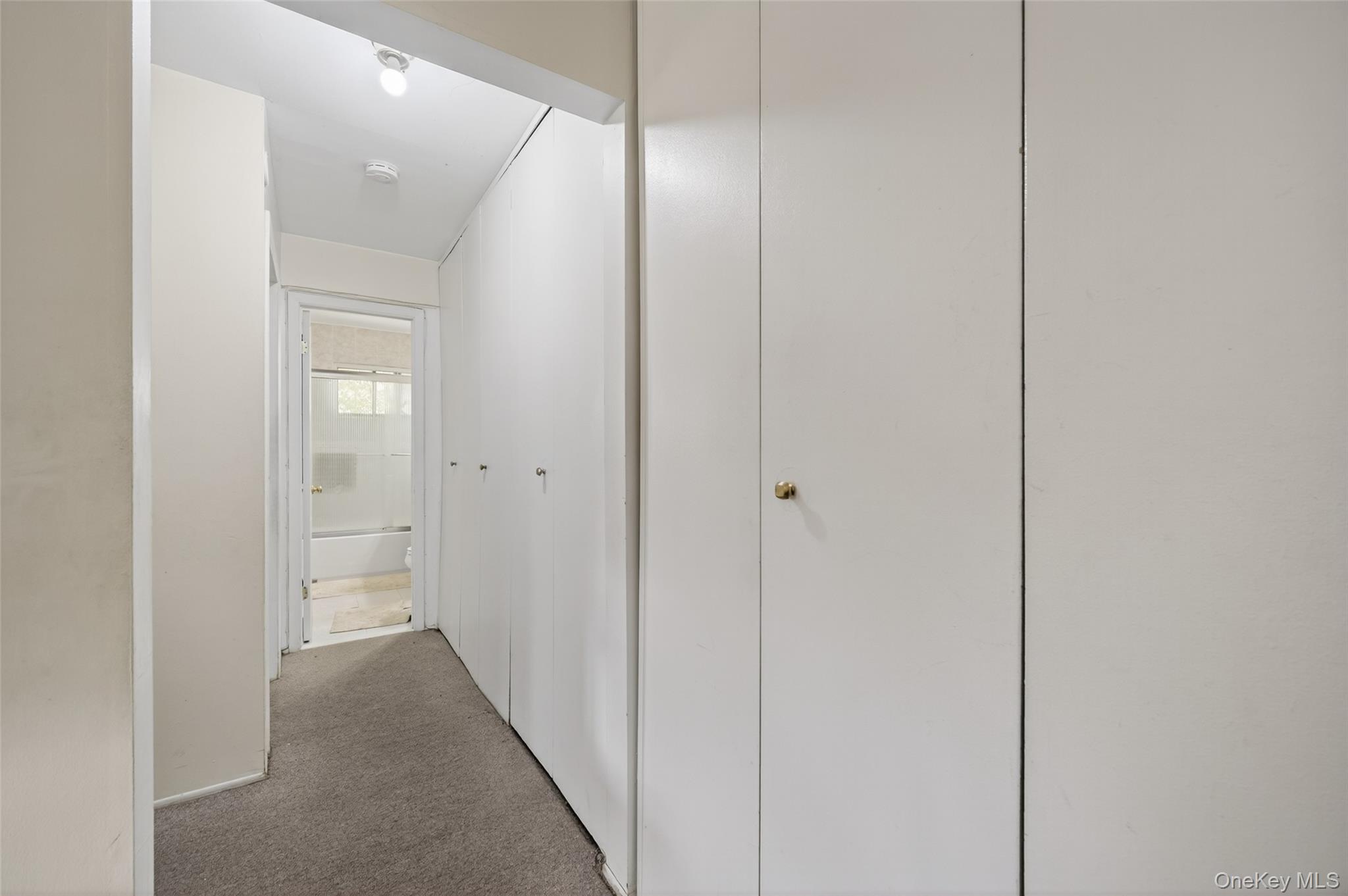 4 Secora # E2, Monsey, NY 10952