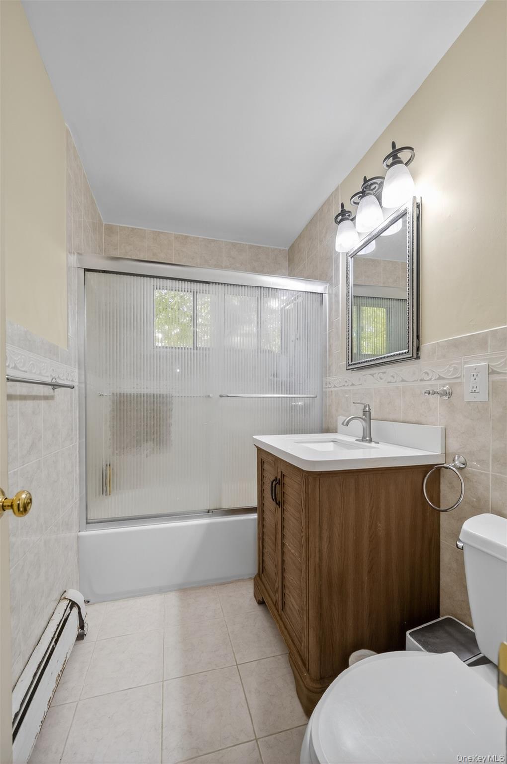 4 Secora # E2, Monsey, NY 10952