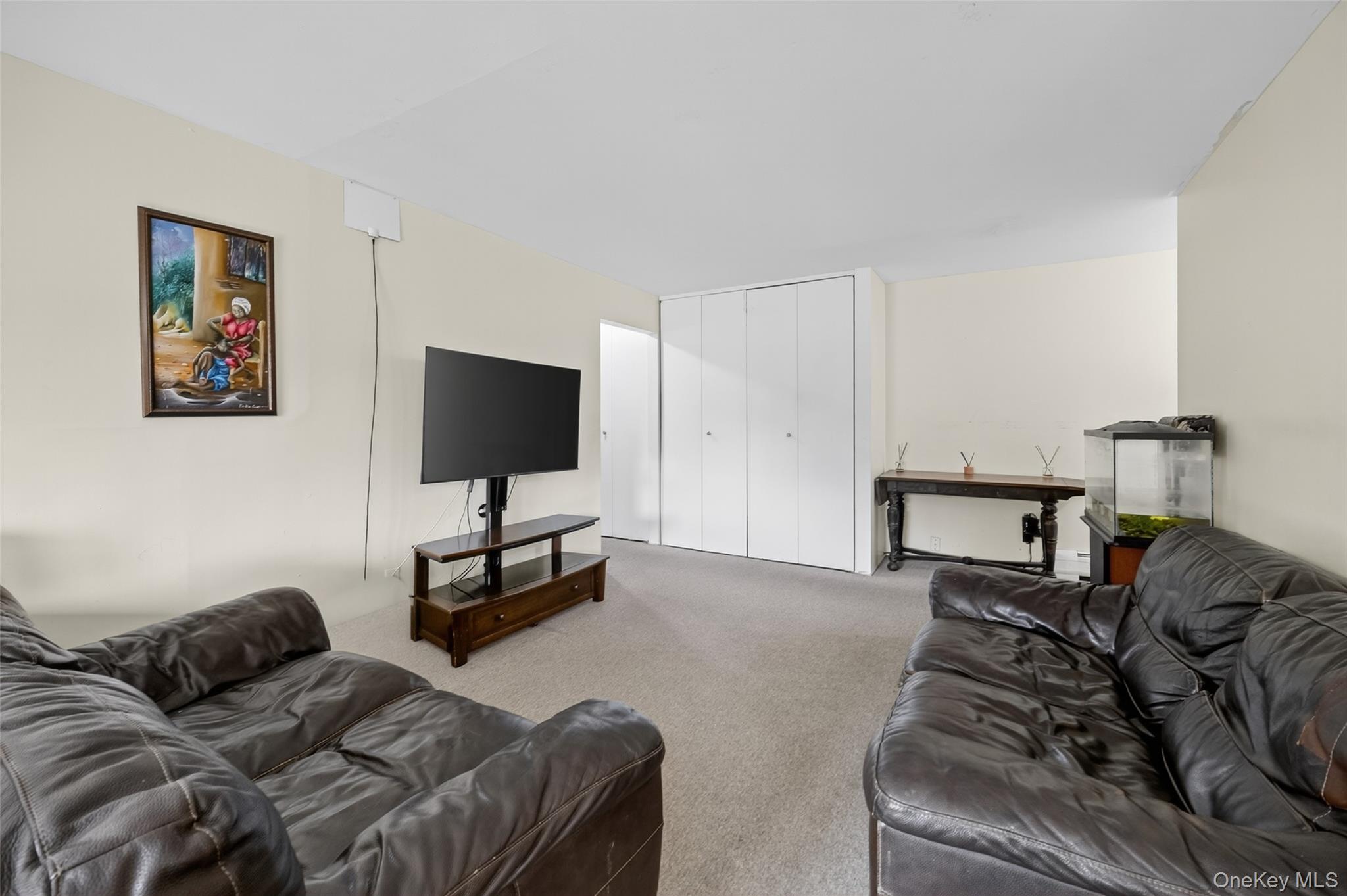 4 Secora # E2, Monsey, NY 10952