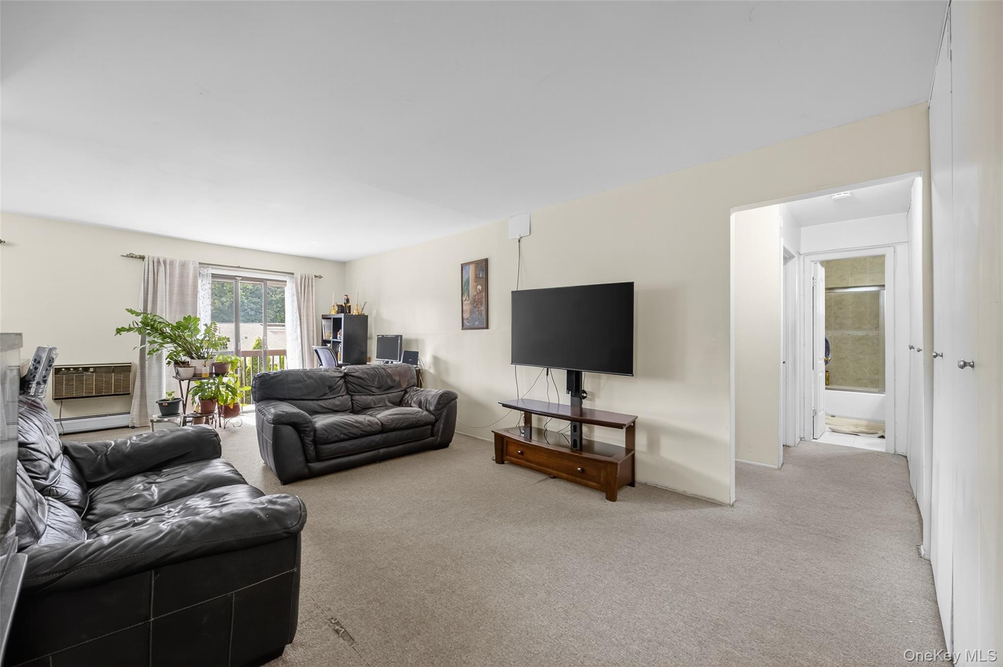 4 Secora # E2, Monsey, NY 10952