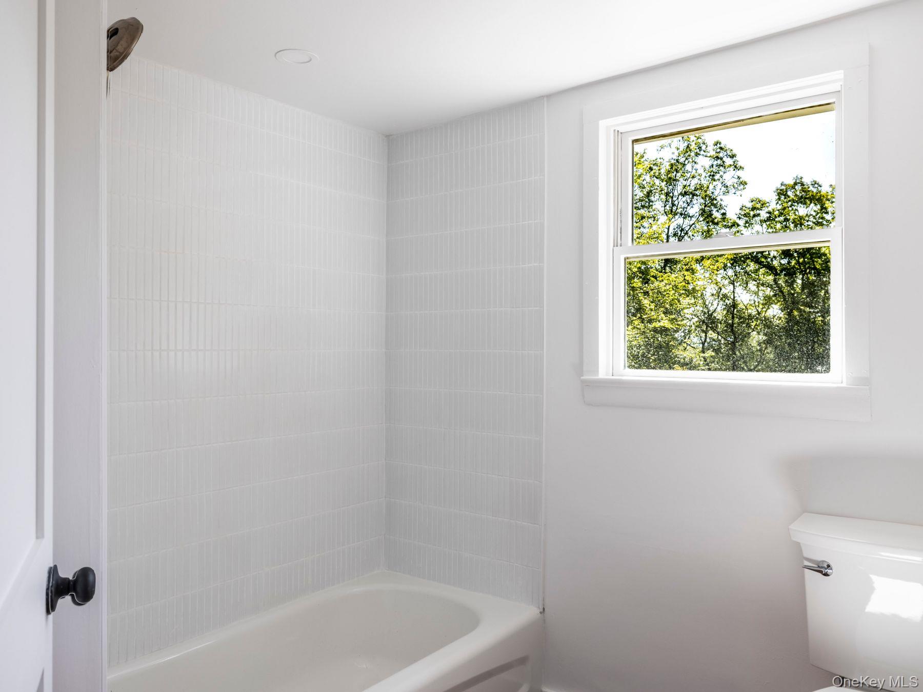 197 Trails End Road, Kerhonkson, NY 12446