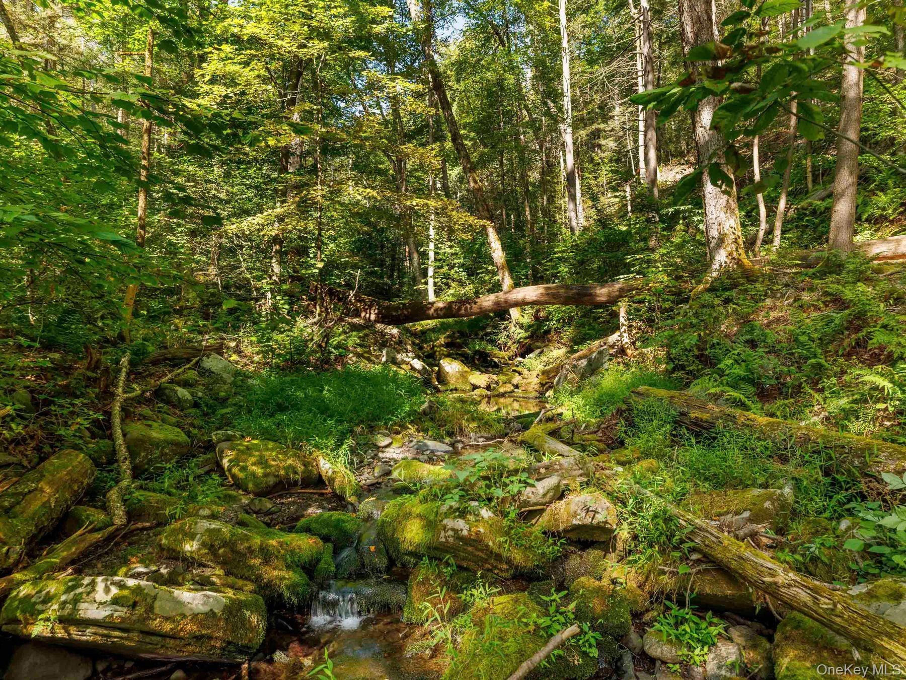 197 Trails End Road, Kerhonkson, NY 12446