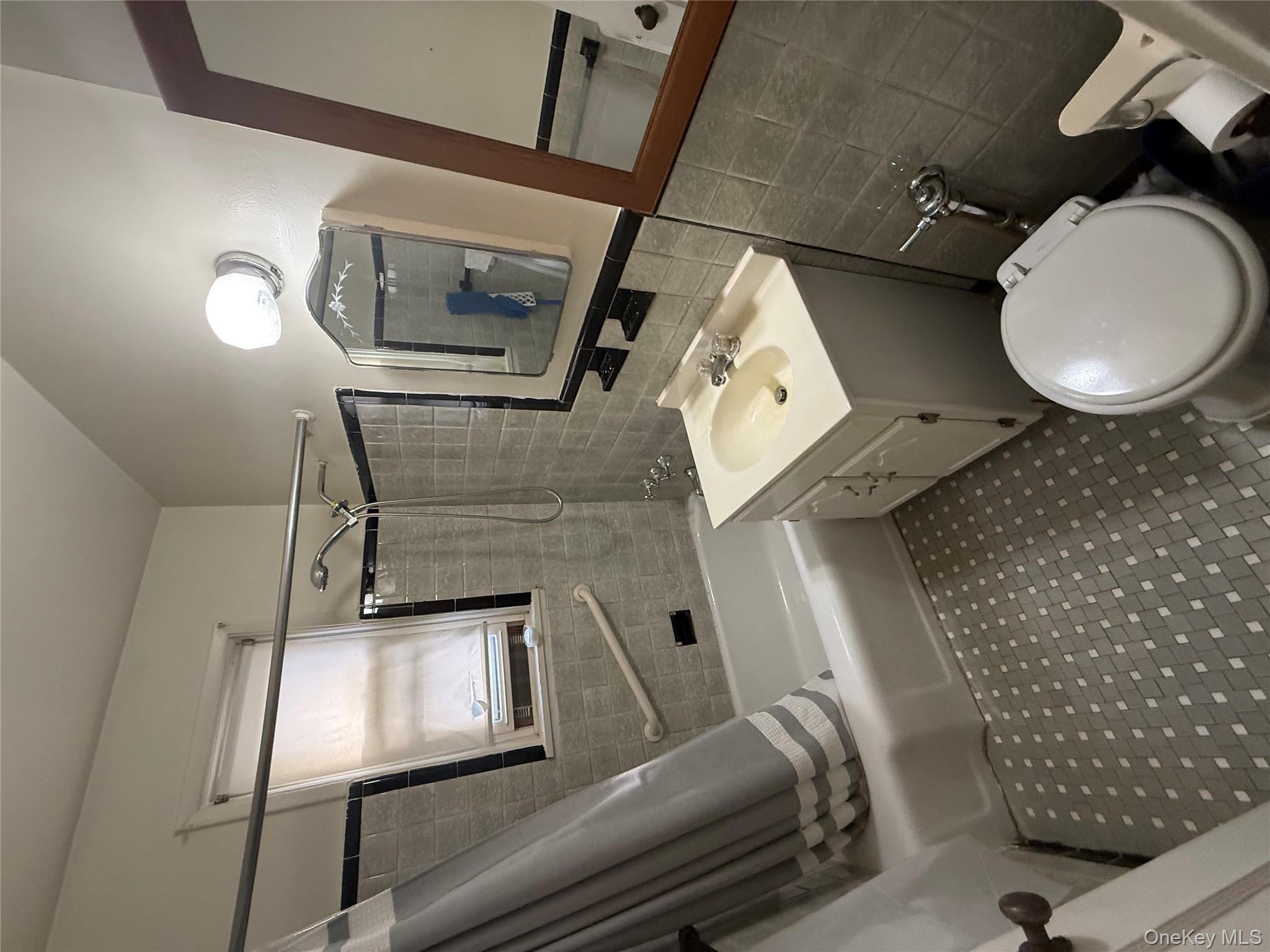 1543 Central Park Avenue # F8, Yonkers, NY 10710