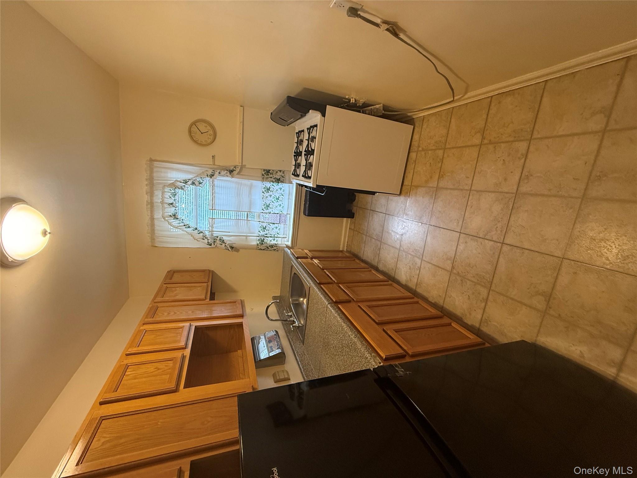 1543 Central Park Avenue # F8, Yonkers, NY 10710