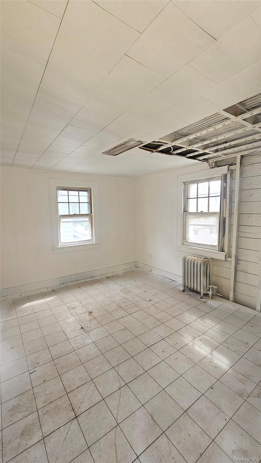 109-28 212 Street, Queens Village, NY 11429