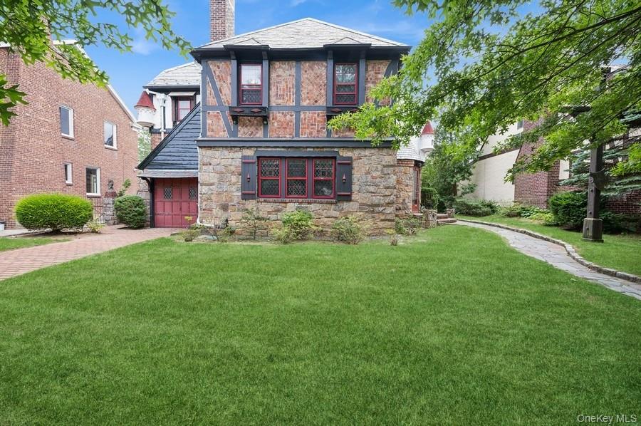 29-37 168, Flushing, NY 11358