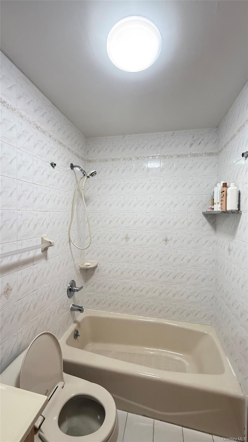 9461 43rd Avenue, Elmhurst, NY 11373