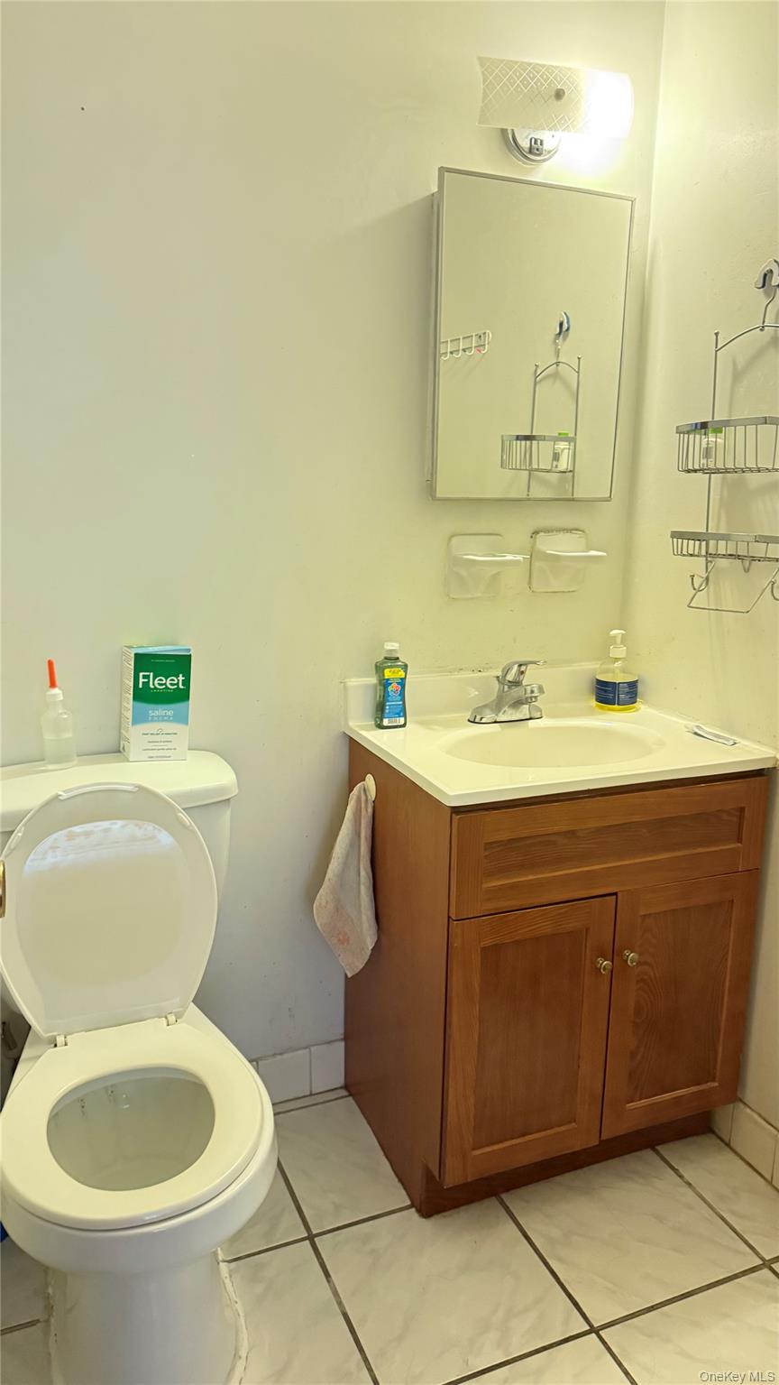 9461 43rd Avenue, Elmhurst, NY 11373