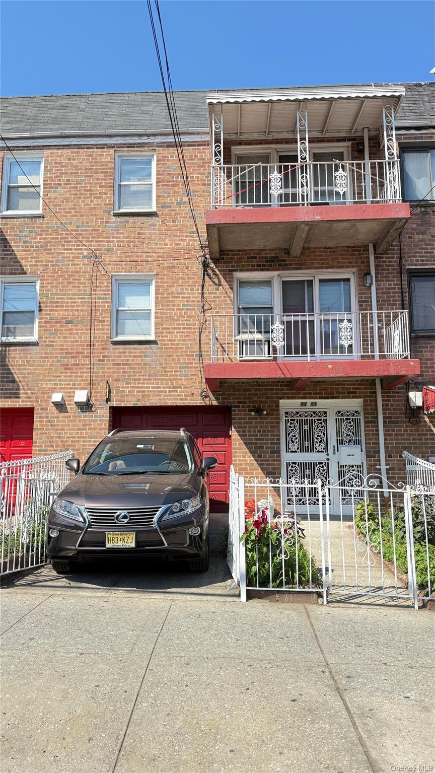 9461 43rd Avenue, Elmhurst, NY 11373