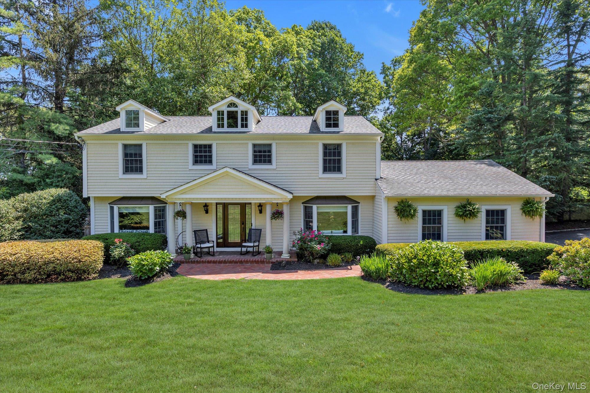 17 White Birch Drive, Dix Hills, NY 11746