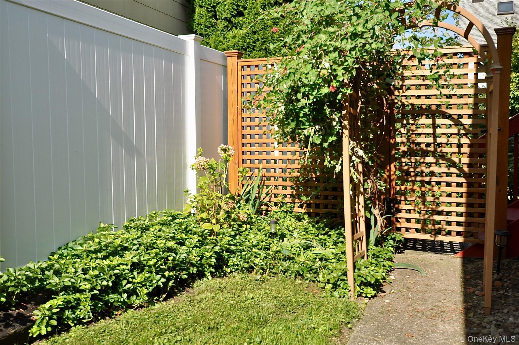 17 River Avenue, Cornwall On Hudson, NY 12520