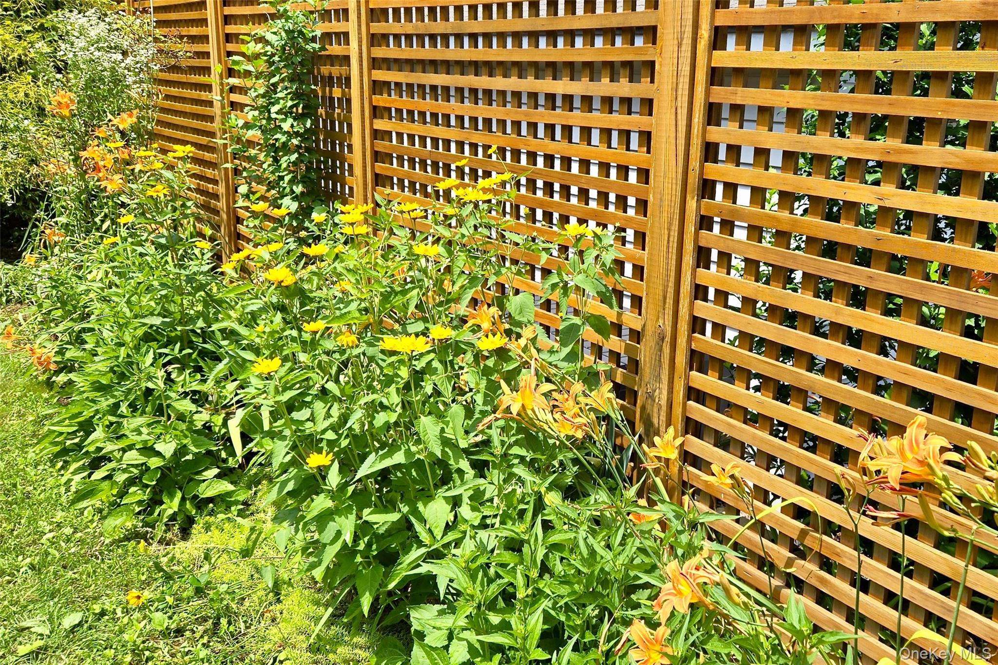 17 River Avenue, Cornwall On Hudson, NY 12520