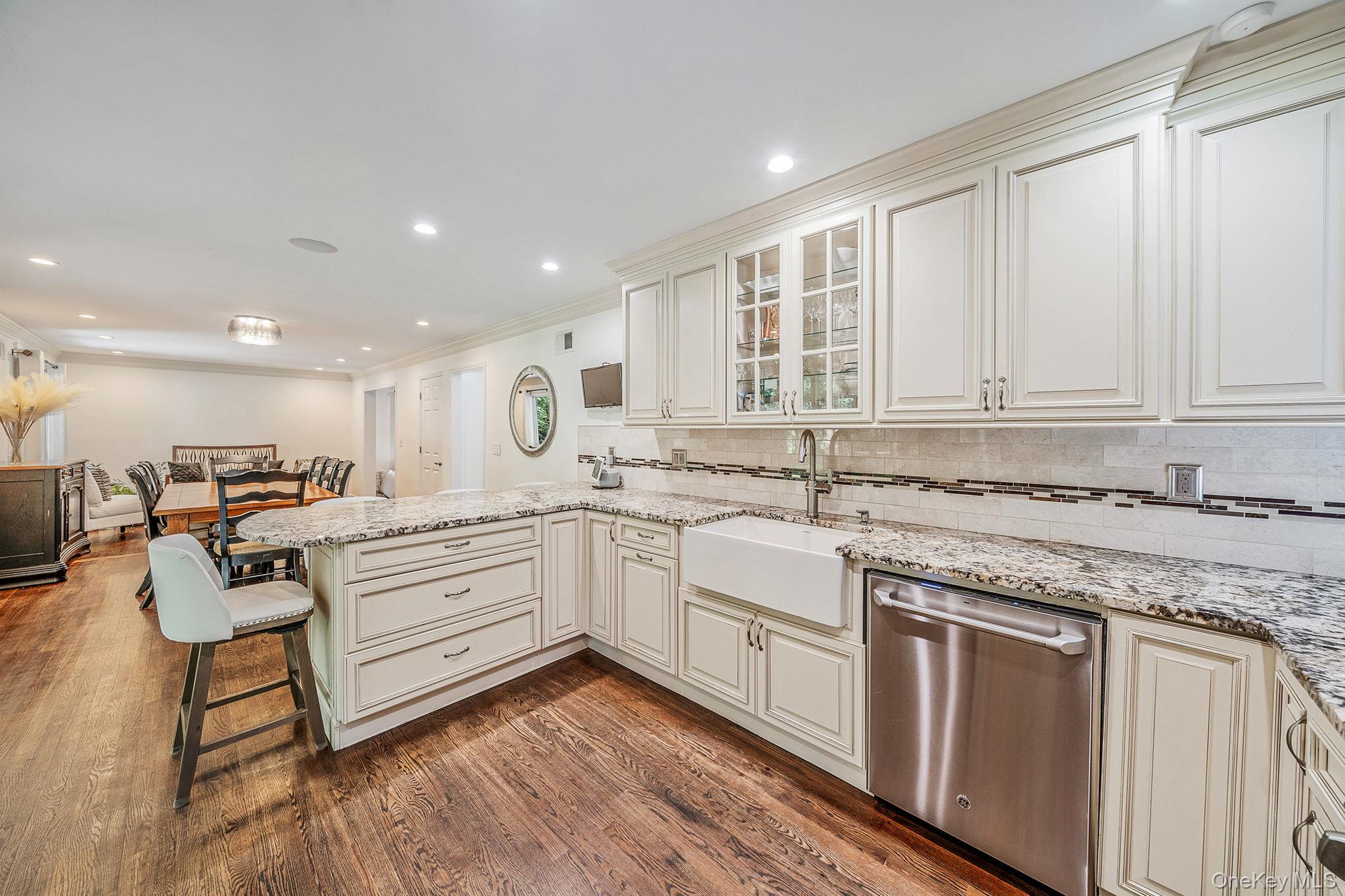 337 Peconic Avenue, Medford, NY 11763