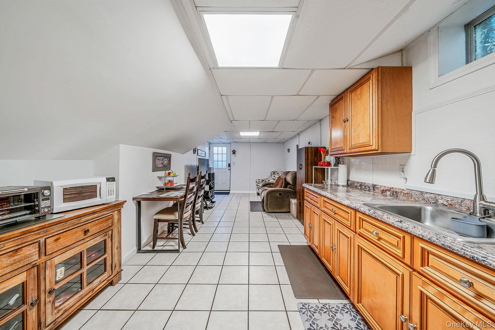 337 Peconic Avenue, Medford, NY 11763