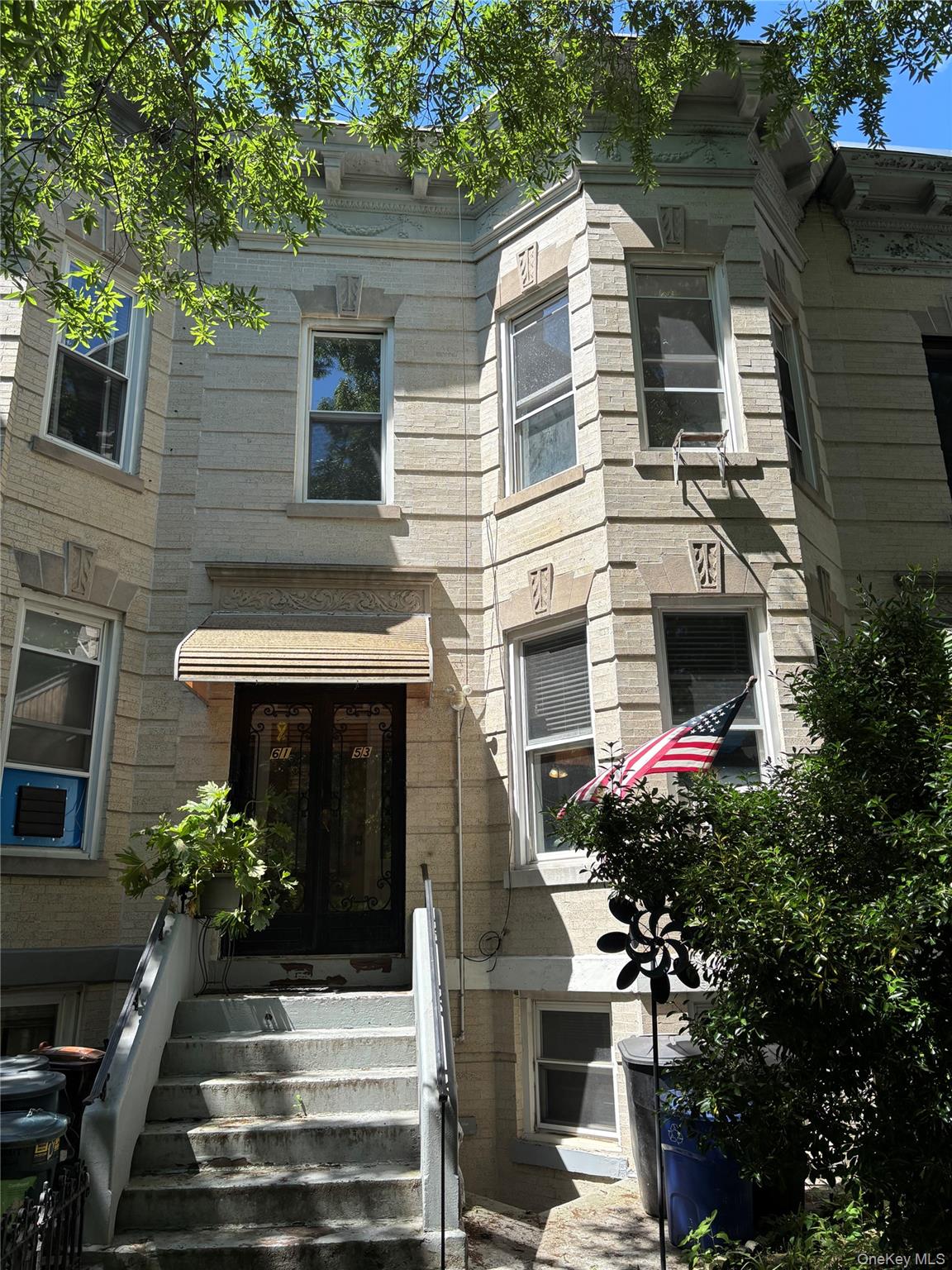 61-53 Gates Avenue, Ridgewood, NY 11385