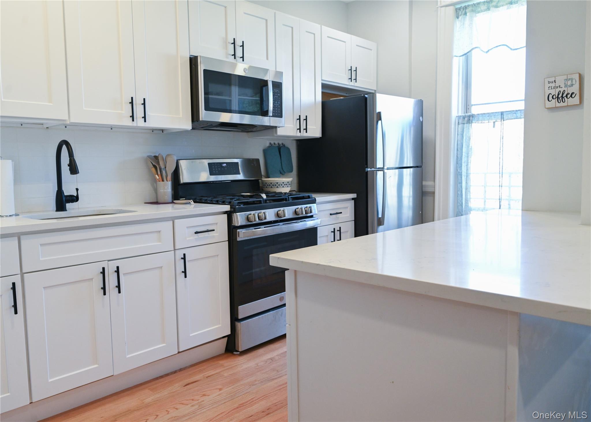 61-53 Gates Avenue, Ridgewood, NY 11385