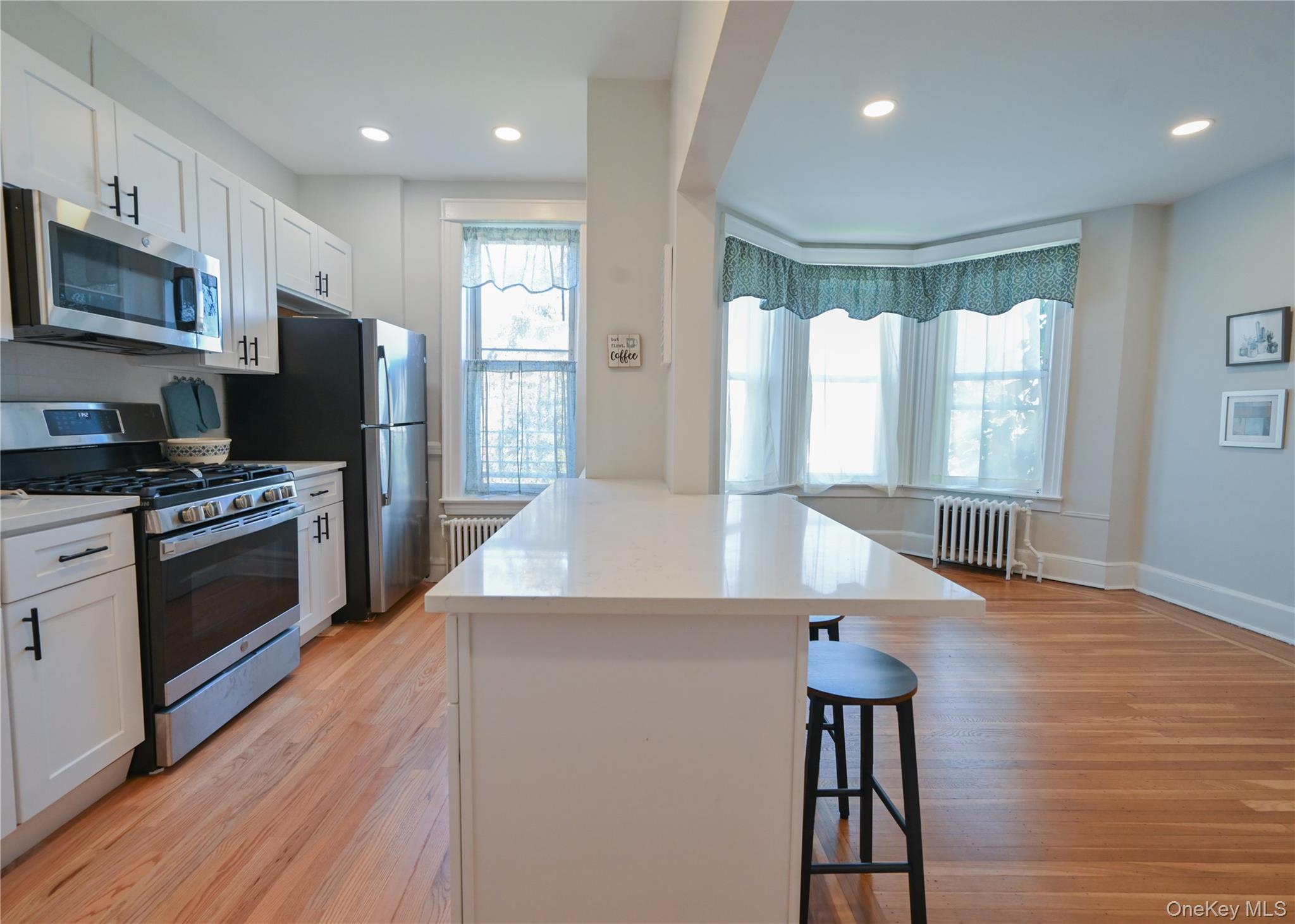 61-53 Gates Avenue, Ridgewood, NY 11385