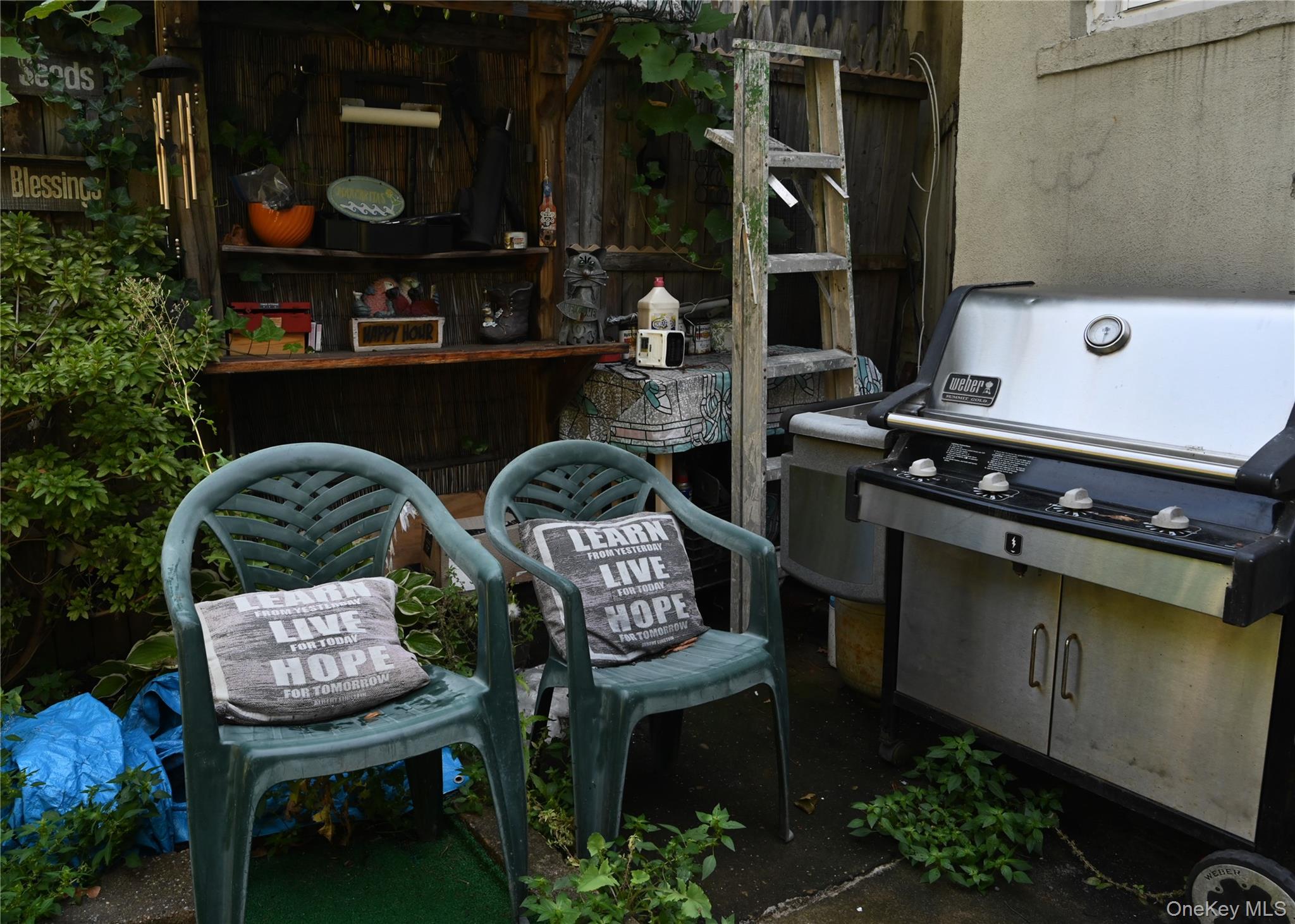 61-53 Gates Avenue, Ridgewood, NY 11385