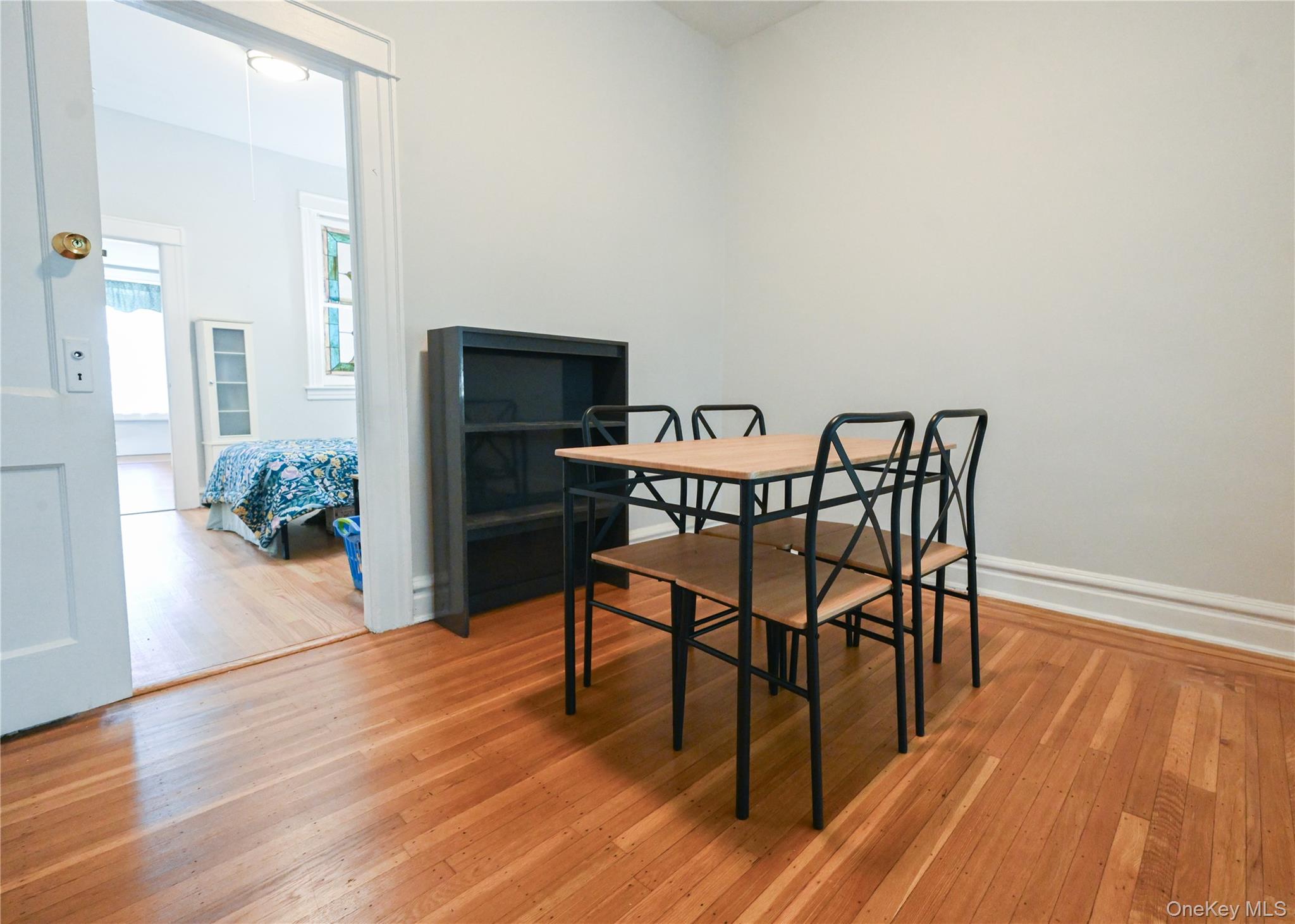 61-53 Gates Avenue, Ridgewood, NY 11385