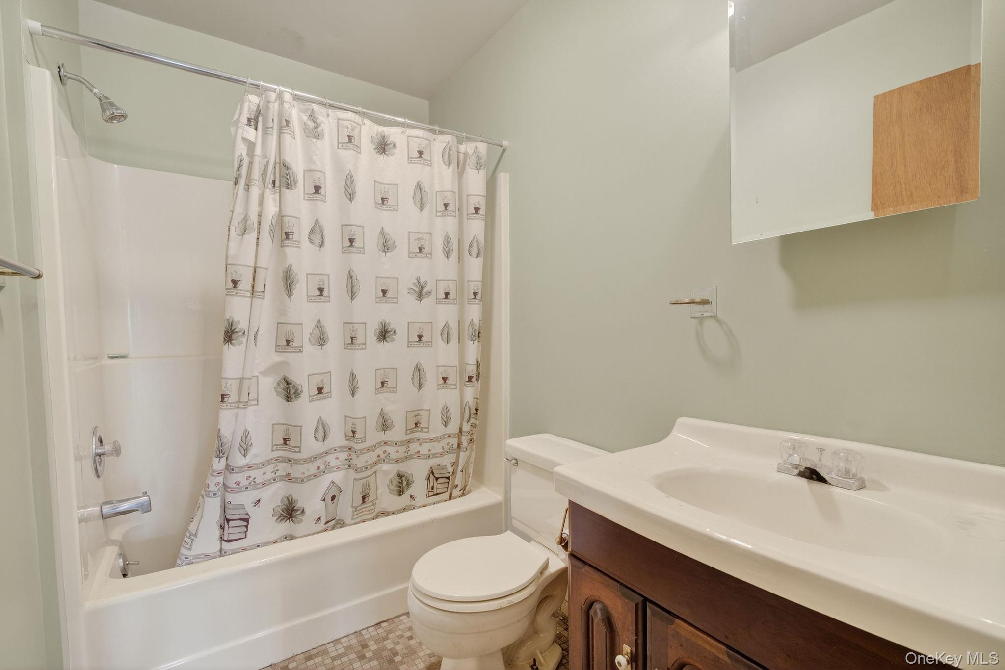 174 Gary Place, Denver, NY 12421