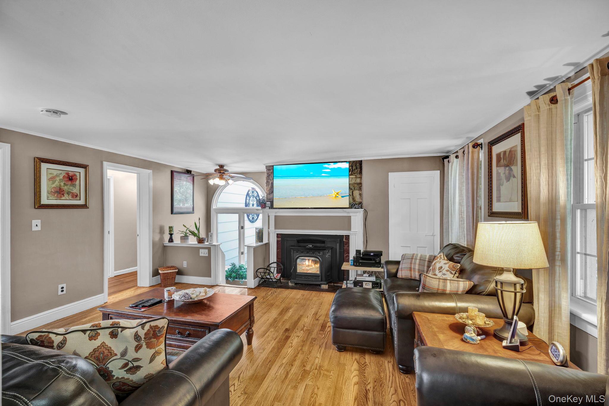 166 Brown Road, Middletown, NY 10941