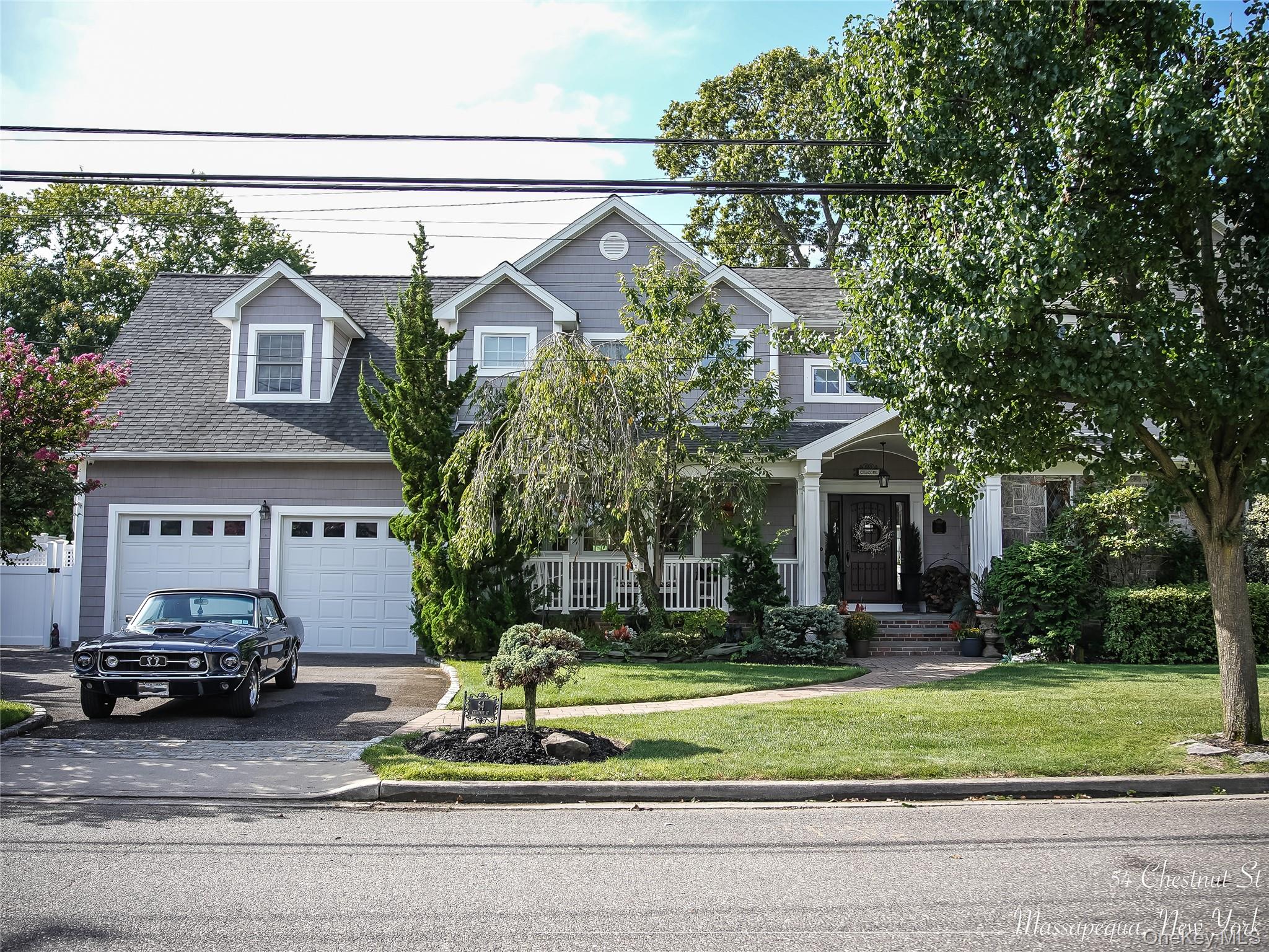 54 Chestnut Street, Massapequa, NY 11758