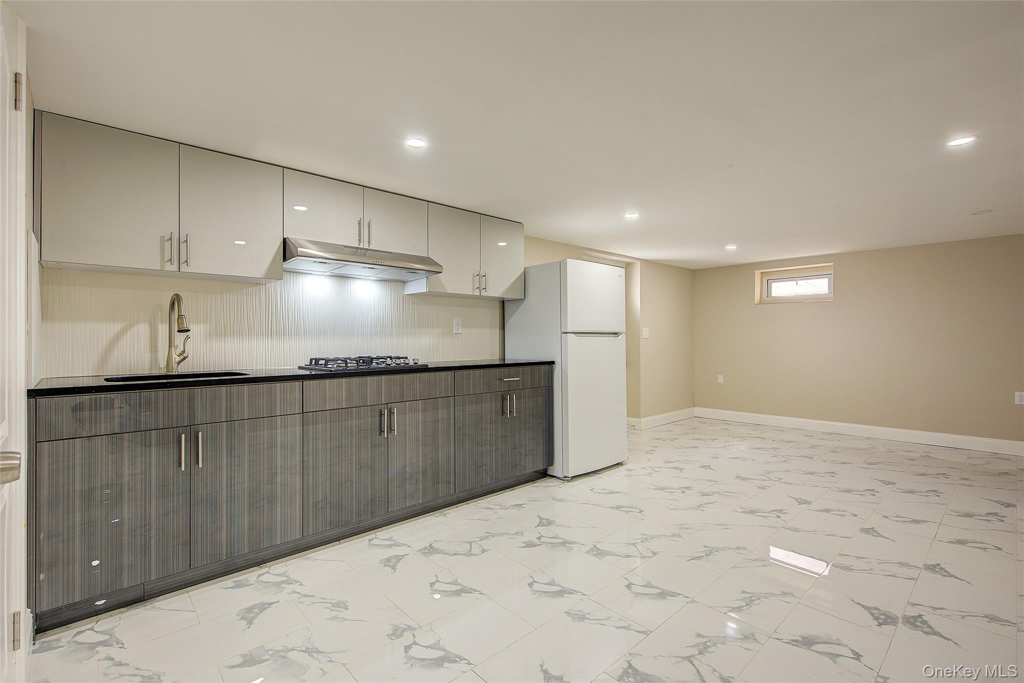 71-27 172nd Street, Fresh Meadows, NY 11365