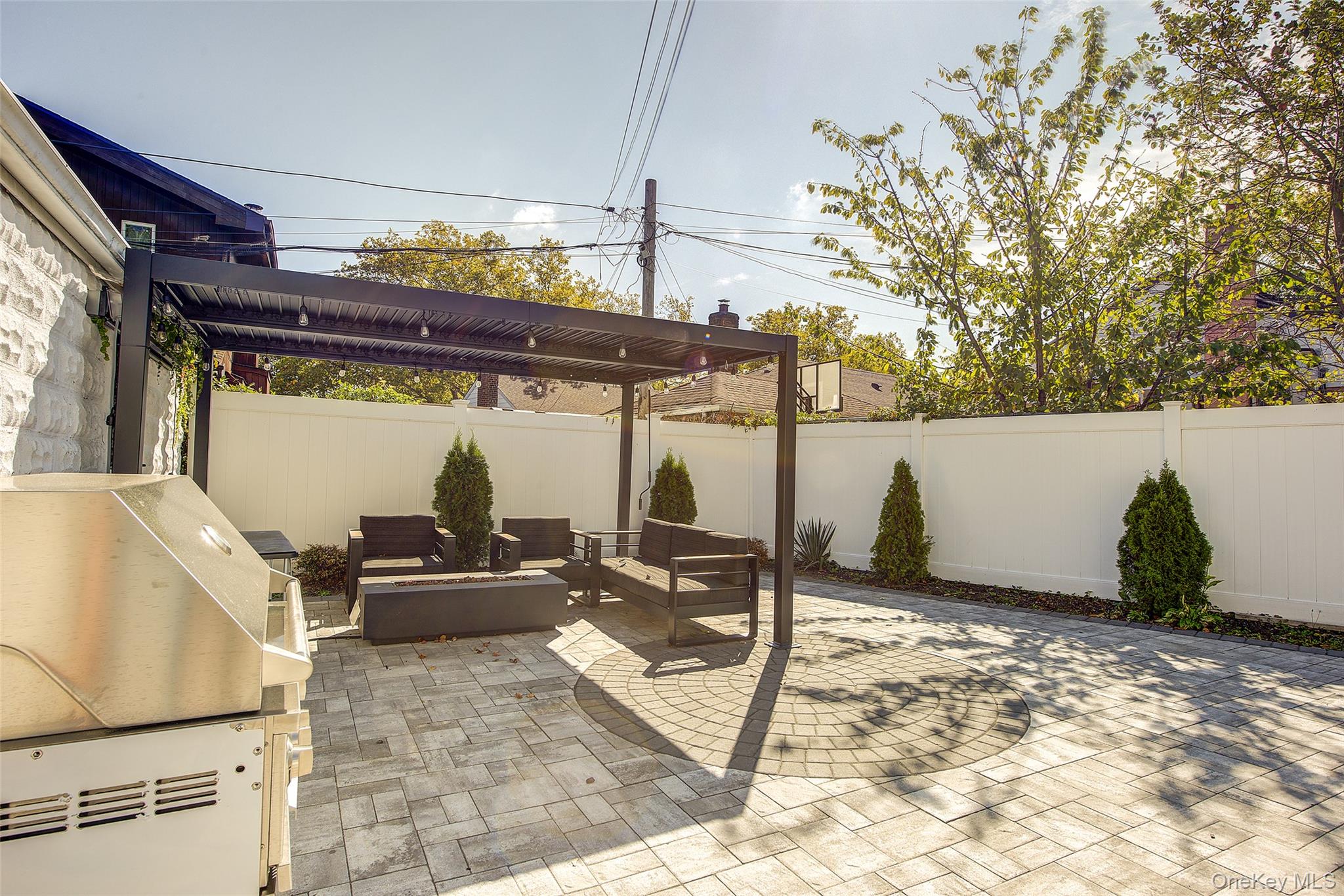 71-27 172nd Street, Fresh Meadows, NY 11365