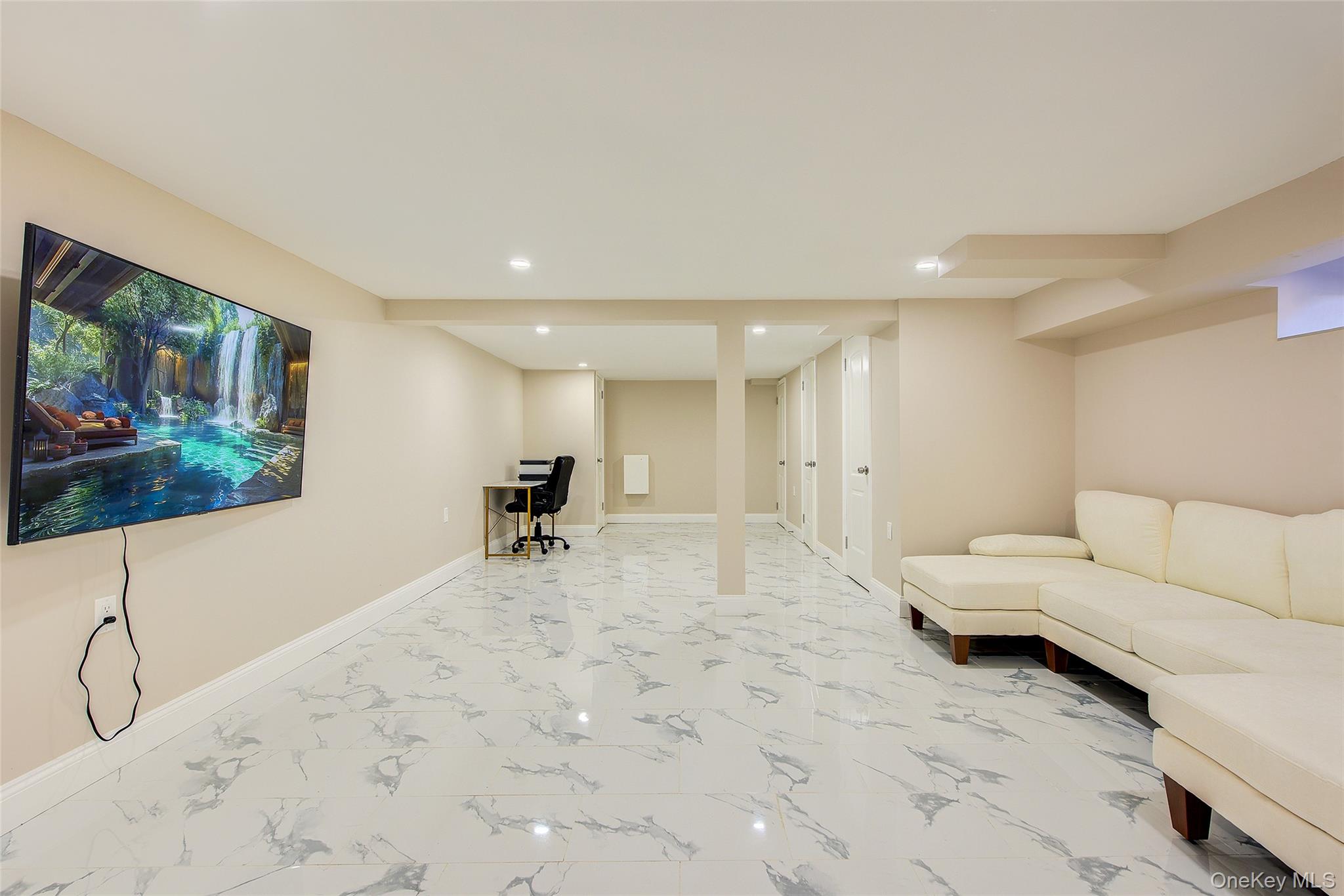 71-27 172nd Street, Fresh Meadows, NY 11365