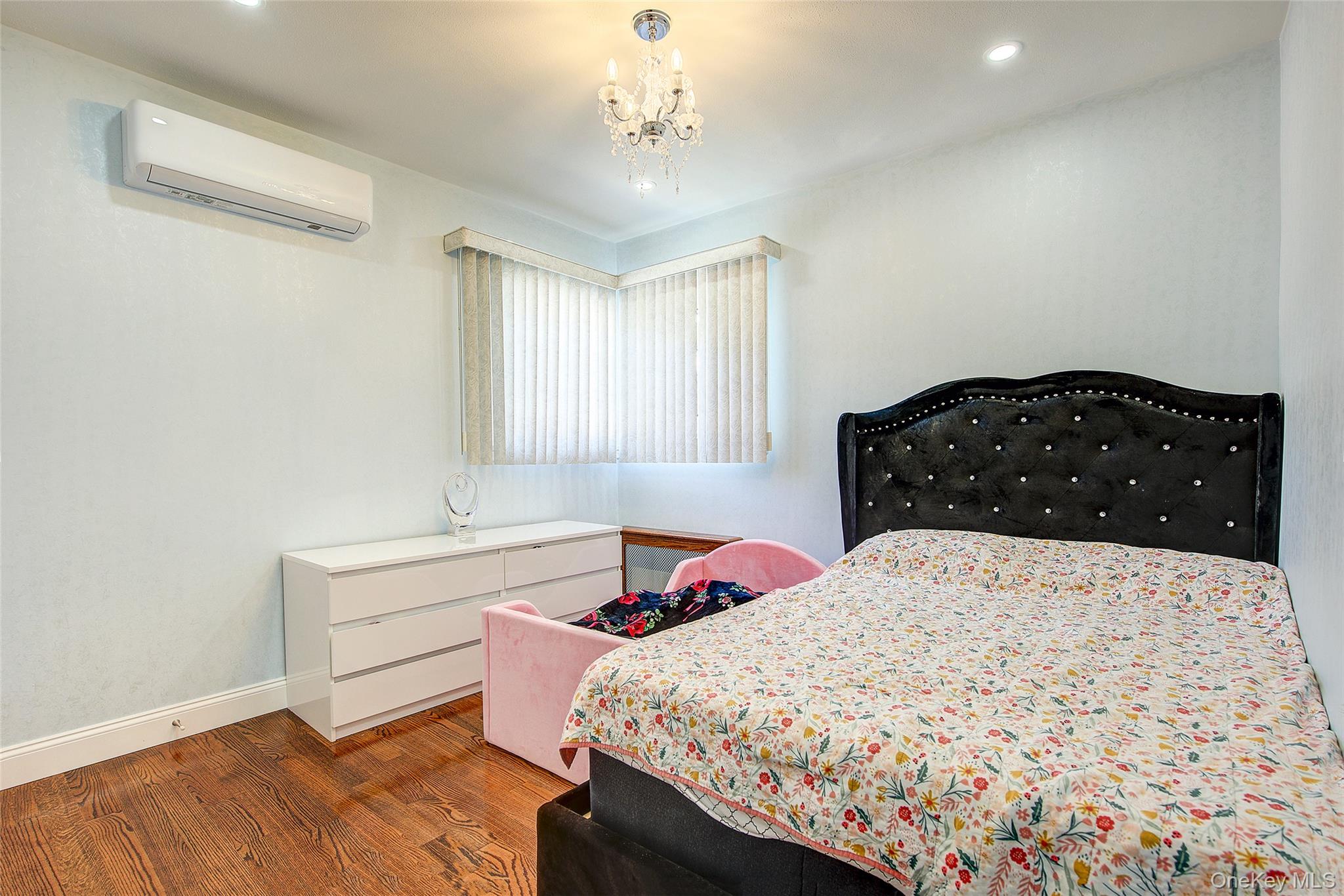 71-27 172nd Street, Fresh Meadows, NY 11365