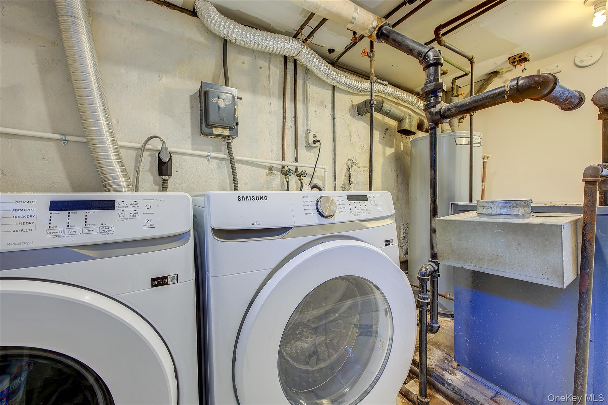 71-27 172nd Street, Fresh Meadows, NY 11365