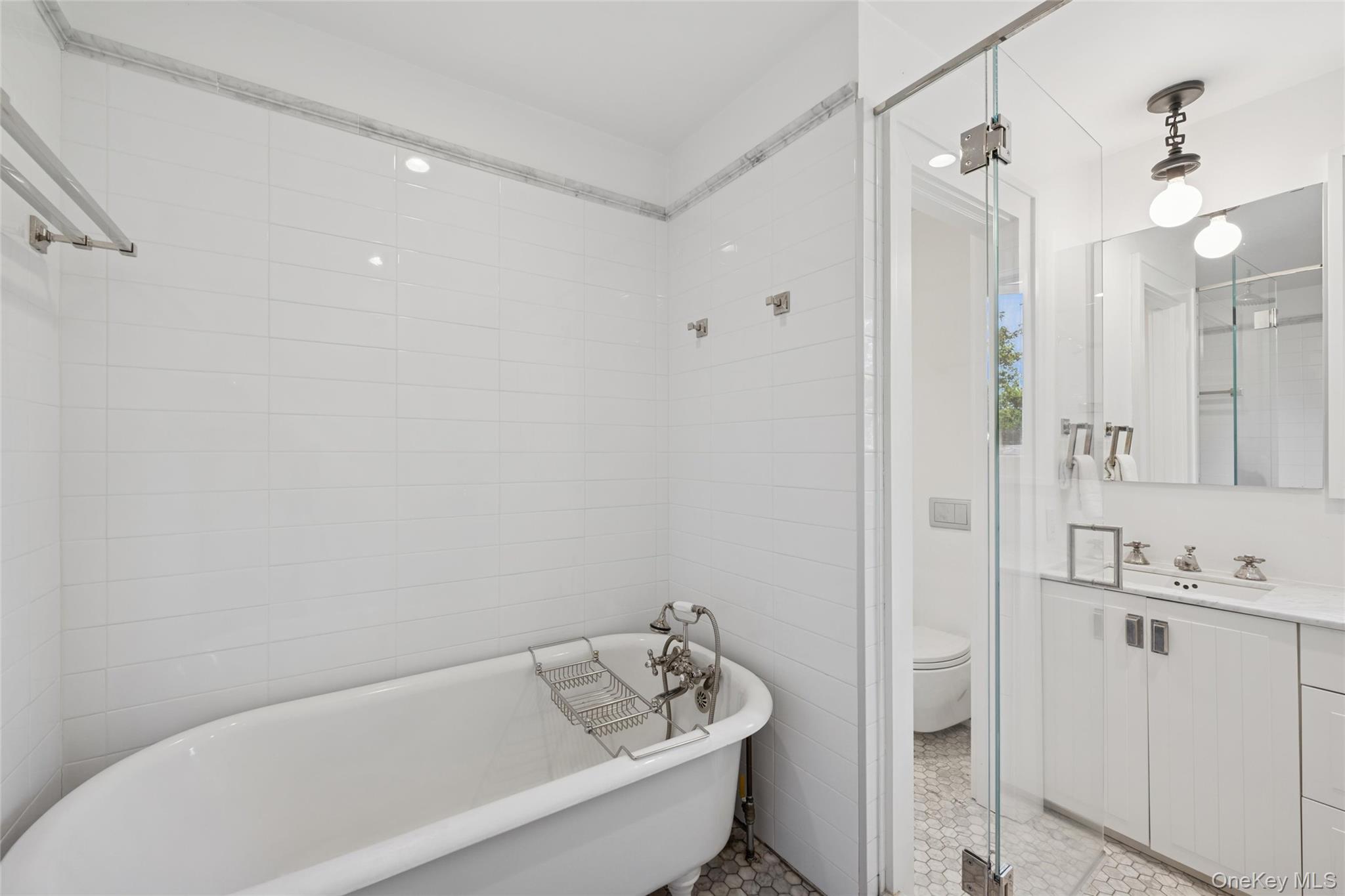 51 Sherrill Road, East Hampton, NY 11937