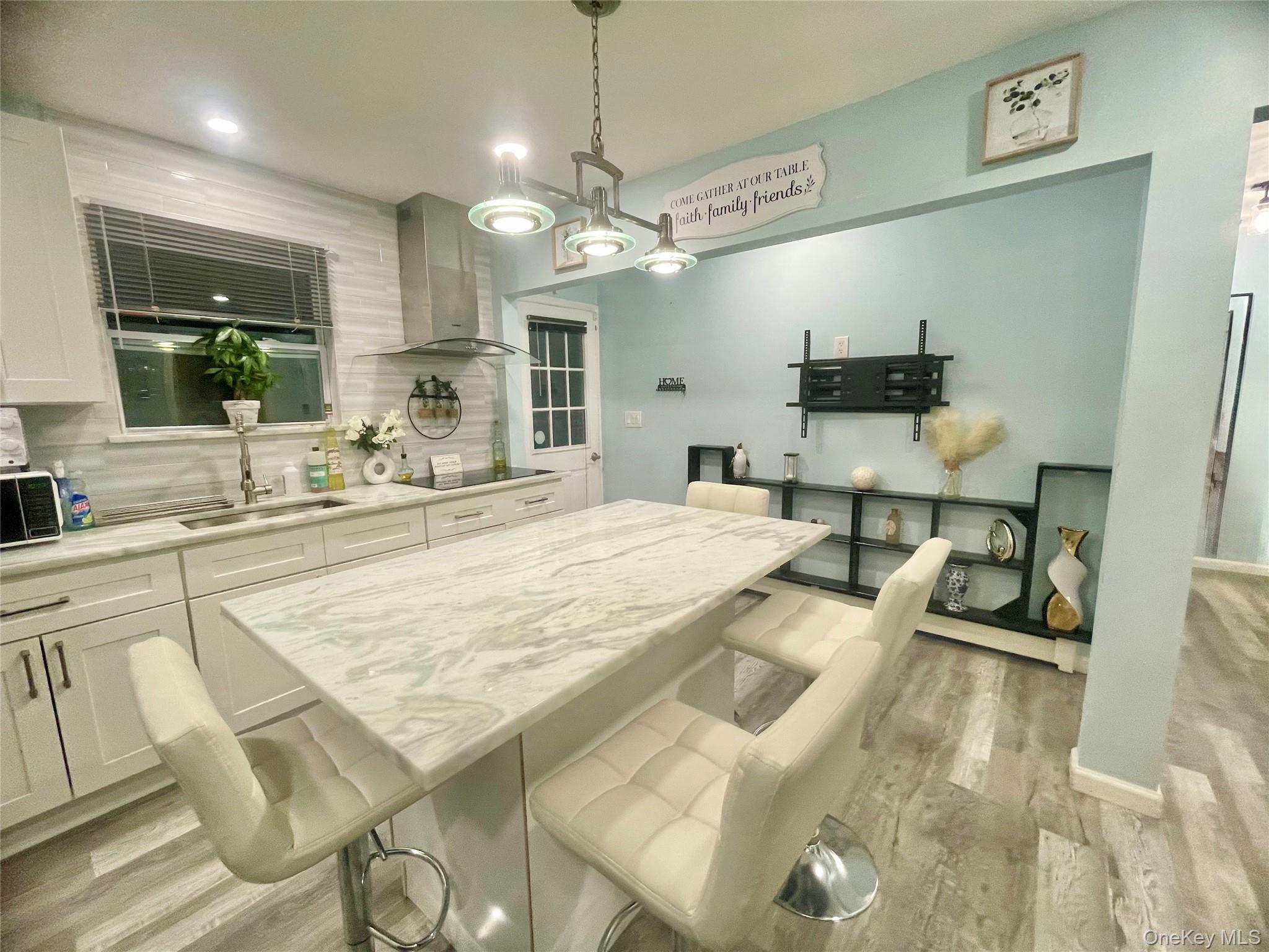 8 Hemlock Drive, Bay Shore, NY 11706