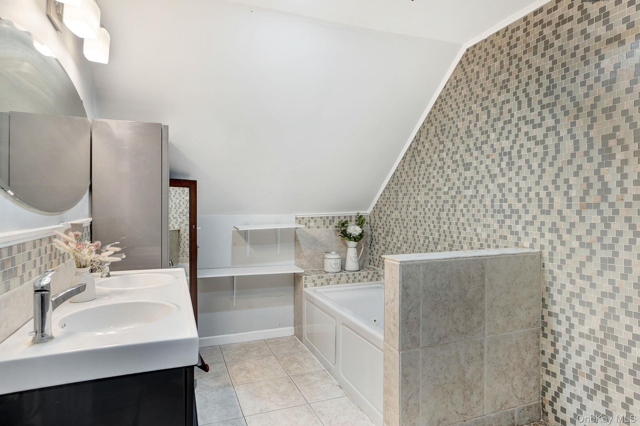 122 Hoffman Street, Valley Stream, NY 11580