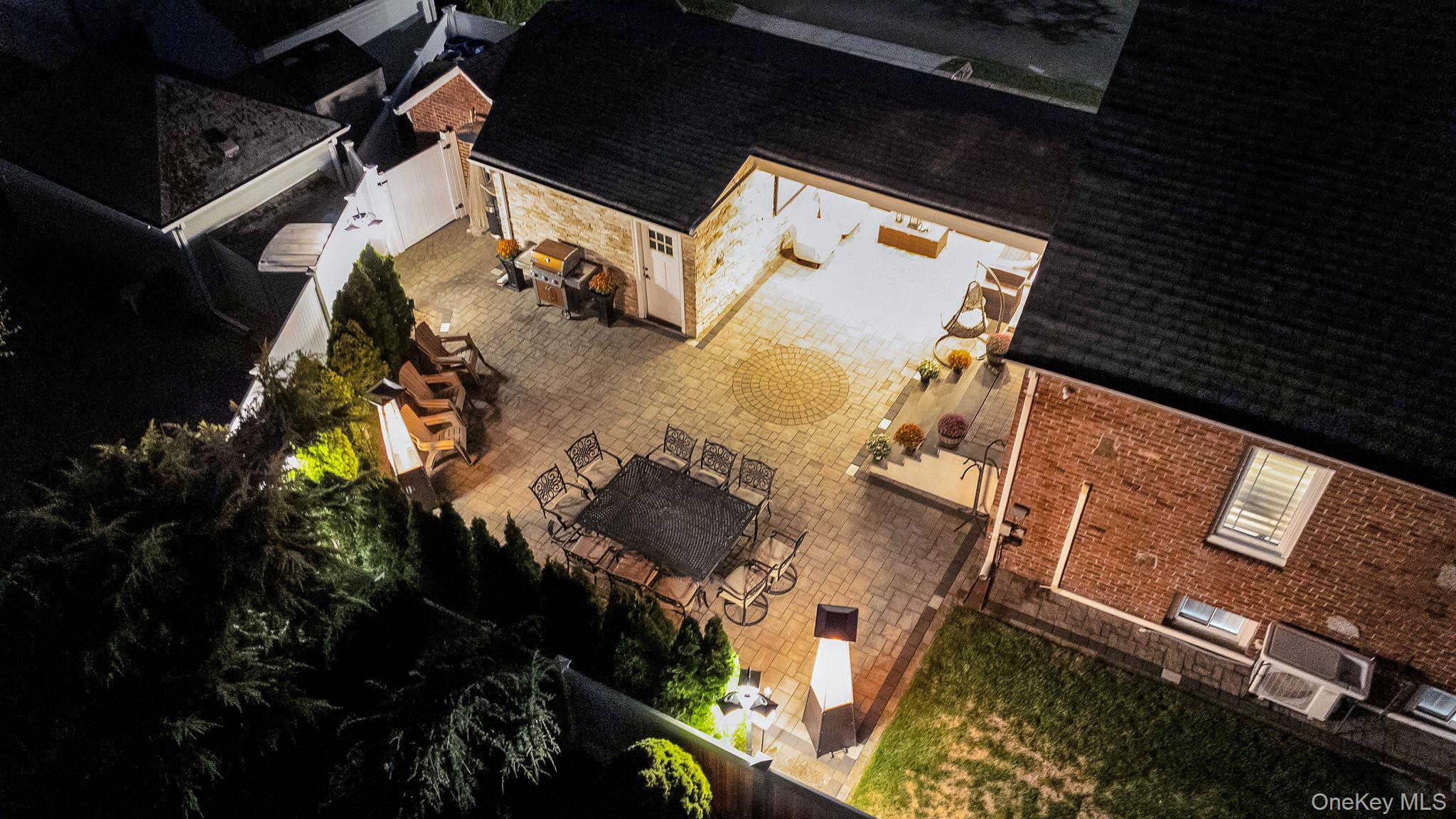 122 Hoffman Street, Valley Stream, NY 11580