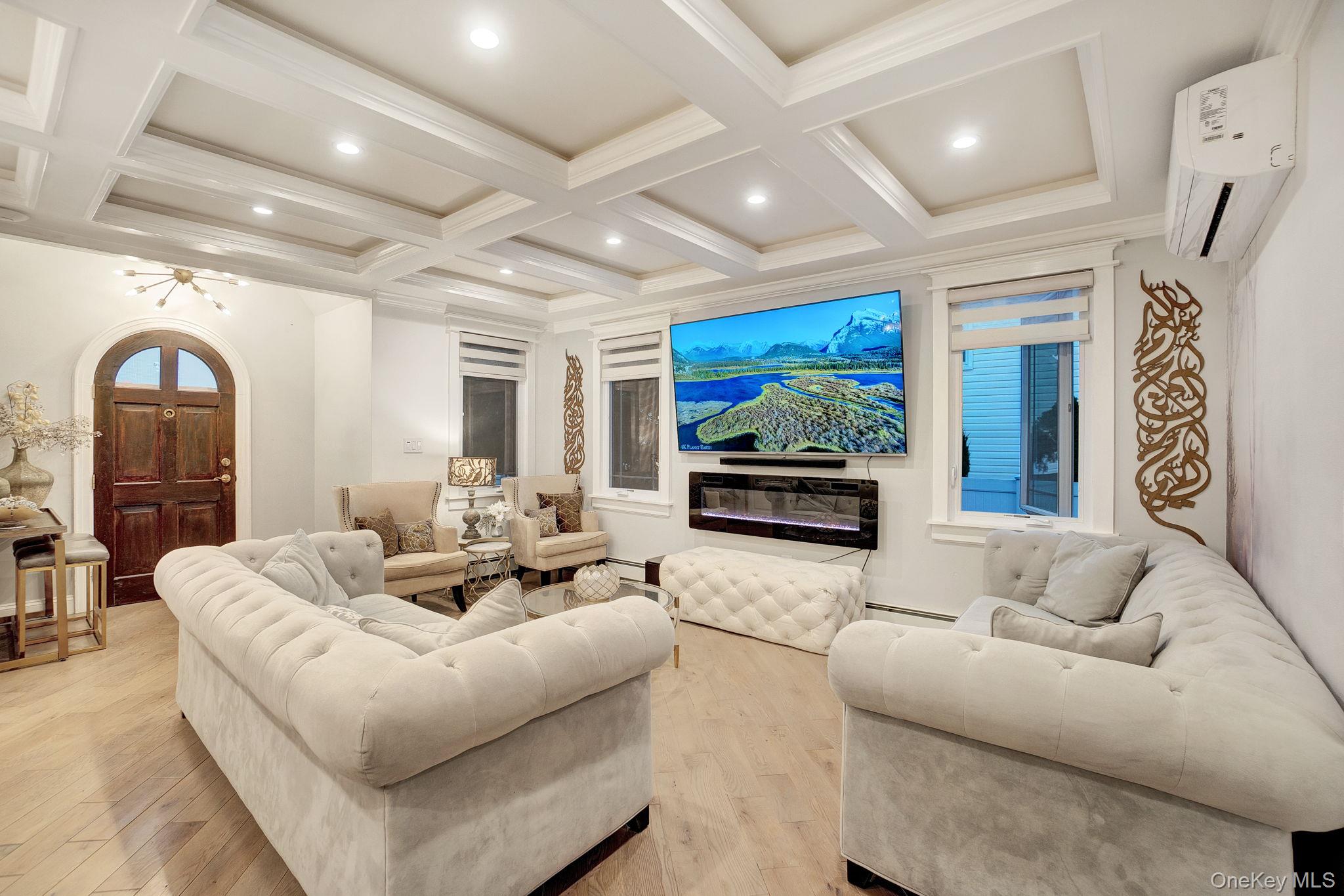 122 Hoffman Street, Valley Stream, NY 11580