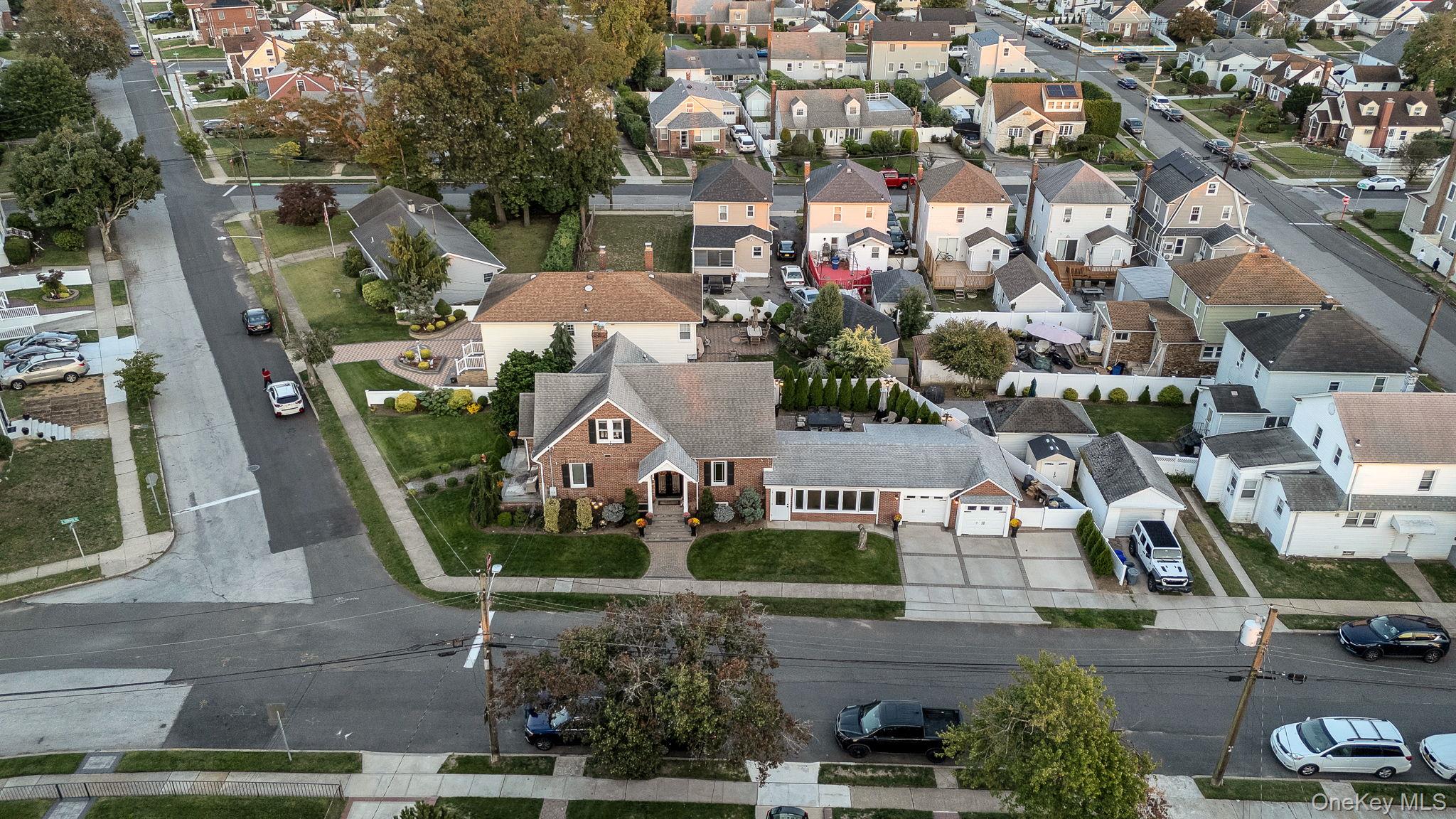 122 Hoffman Street, Valley Stream, NY 11580