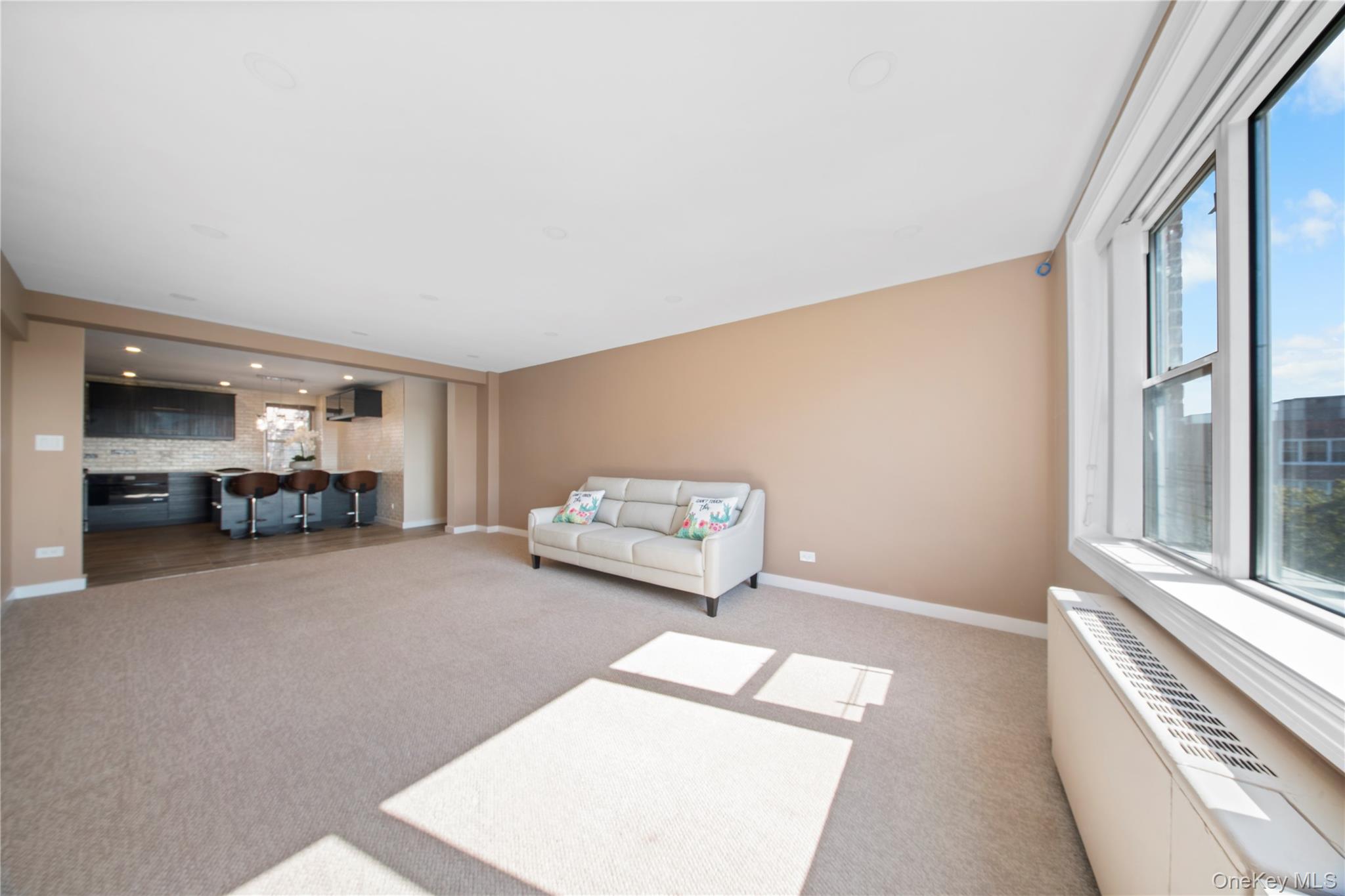 1865 211 th Street # 5E, Bayside, NY 11360